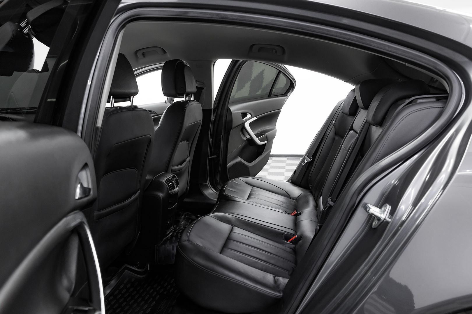 Opel Insignia, I, 2009 фото 15