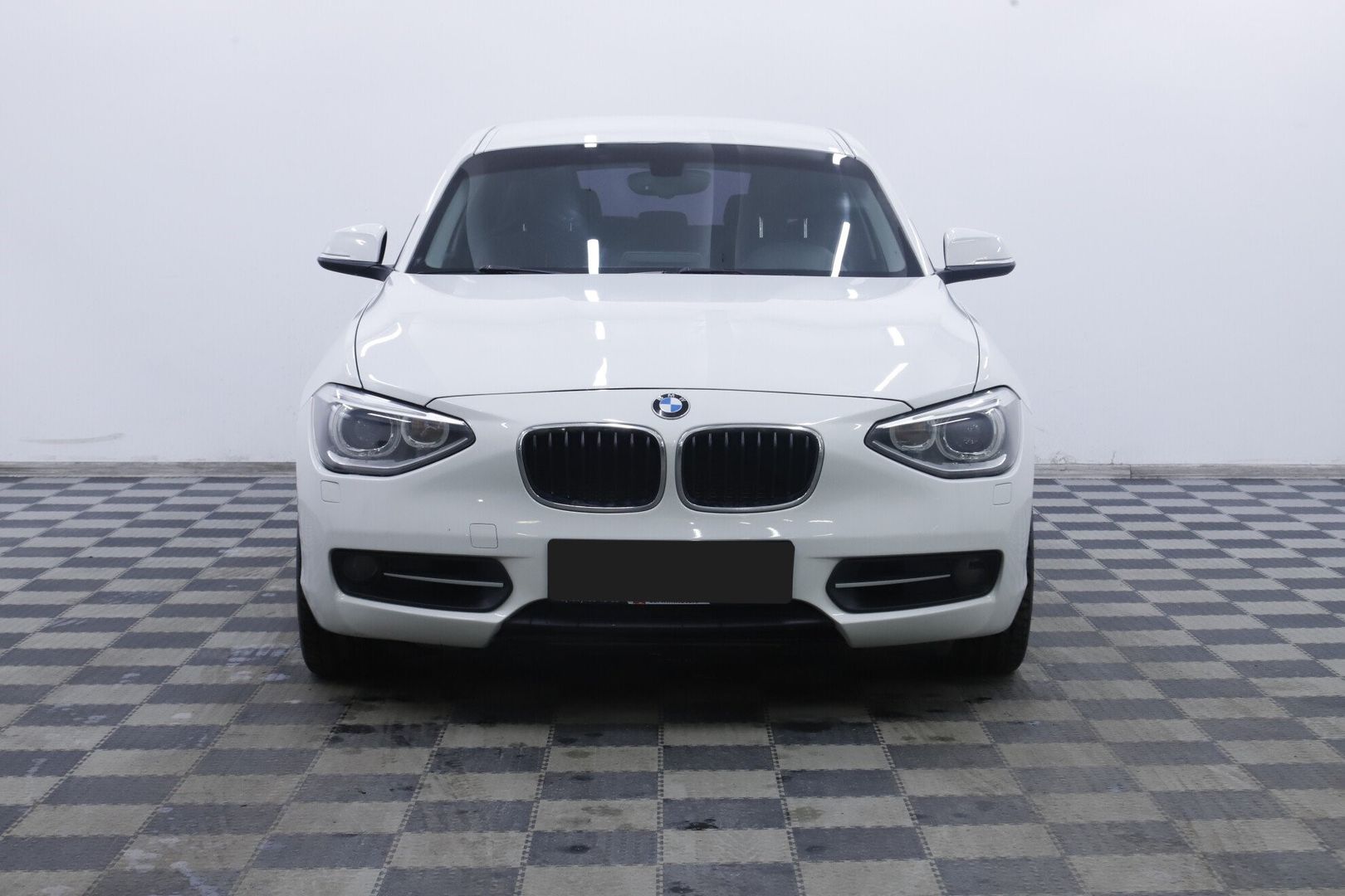 BMW 1 серии, II (F20/F21), 2013 фото 2