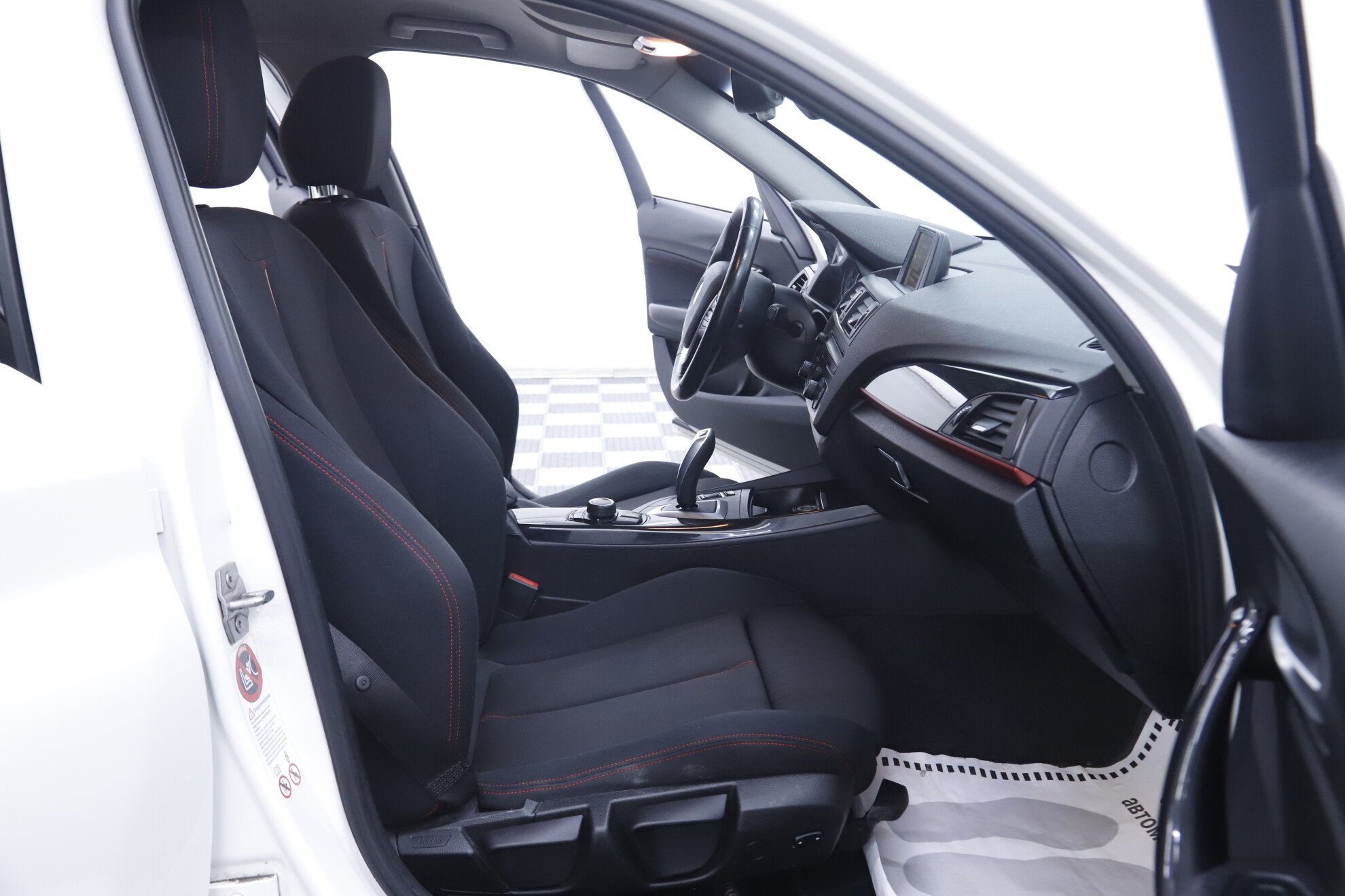 BMW 1 серии, II (F20/F21), 2013 фото 16