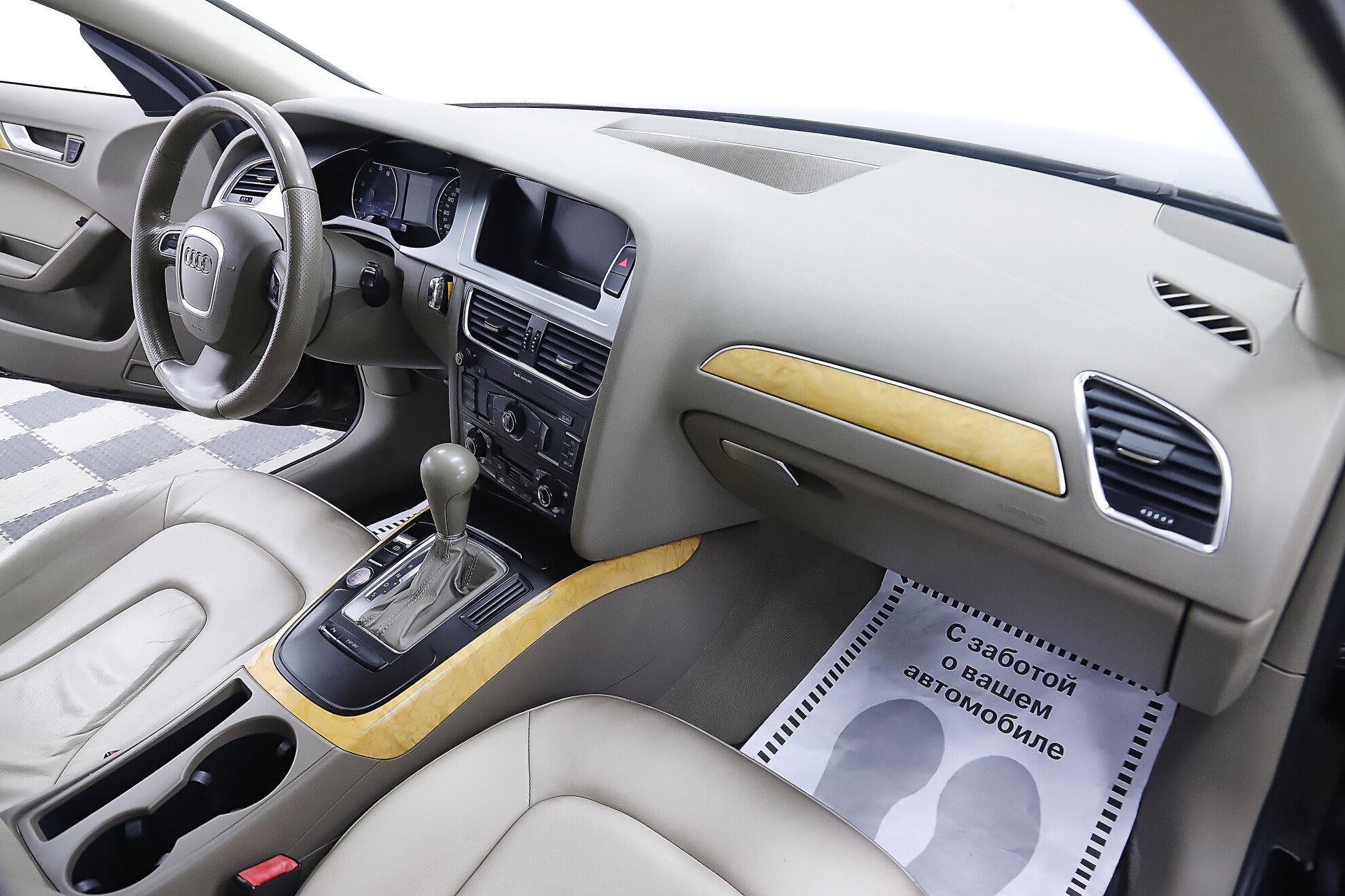 Audi A4, IV (B8), 2008 фото 17