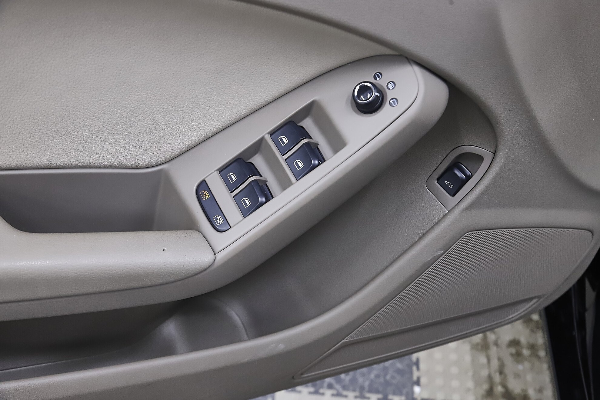 Audi A4, IV (B8), 2008 фото 9