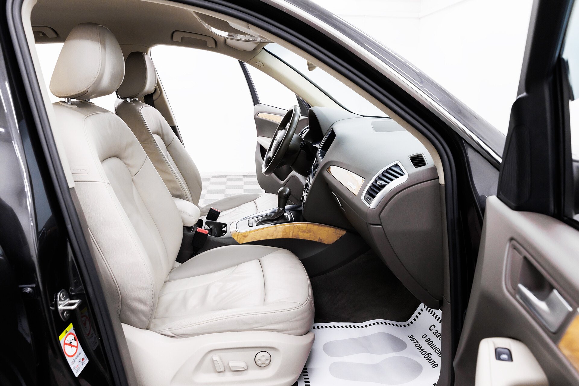 Audi Q5, I (8R), 2010 фото 15