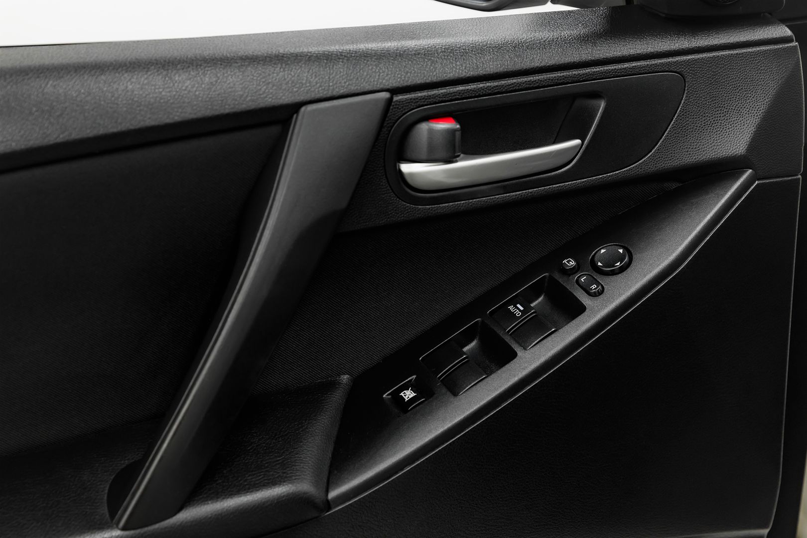 Mazda 3, II (BL) Рестайлинг, 2011 фото 17