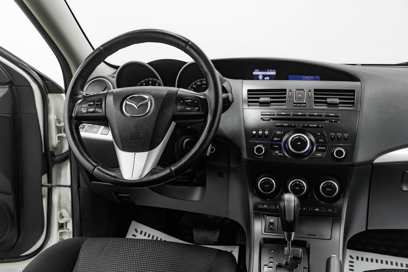 Mazda 3, II (BL) Рестайлинг, 2011 фото 9