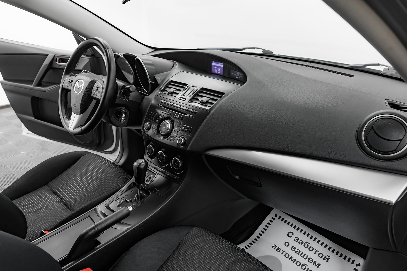 Mazda 3, II (BL) Рестайлинг, 2011 фото 16