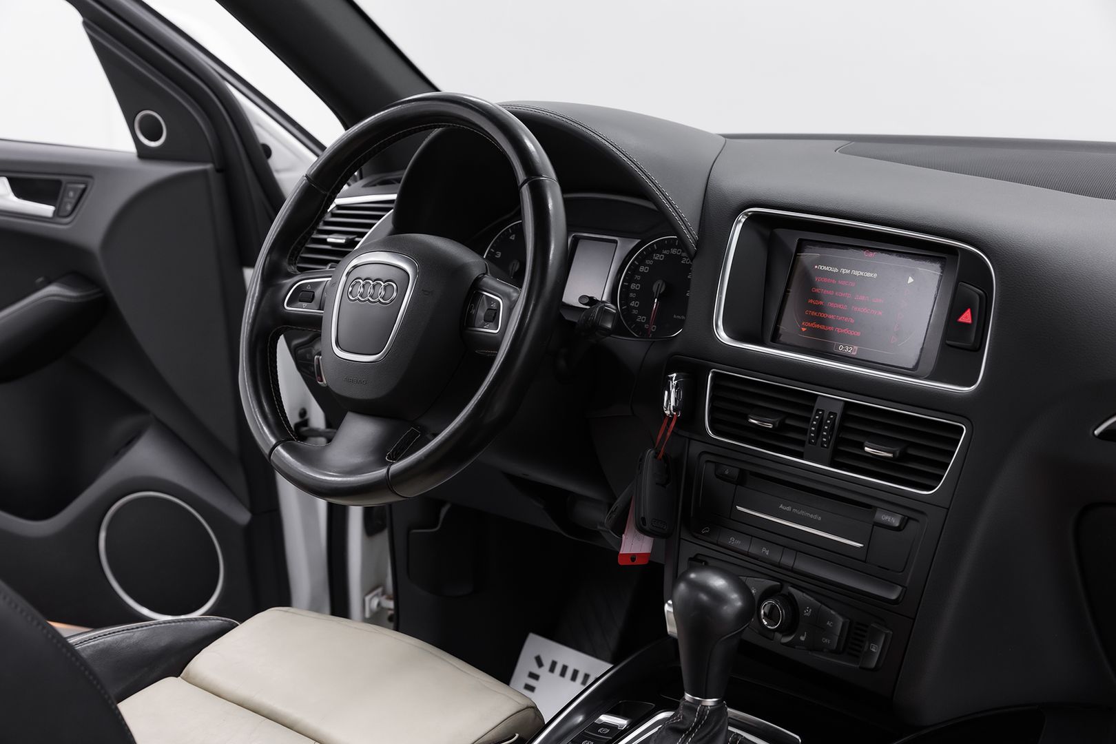 Audi Q5, I (8R), 2010 фото 12