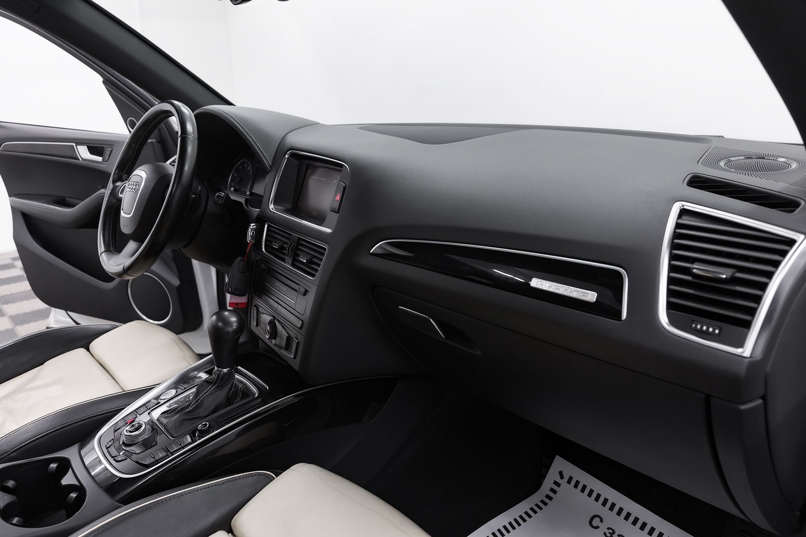 Audi Q5, I (8R), 2010 фото 19