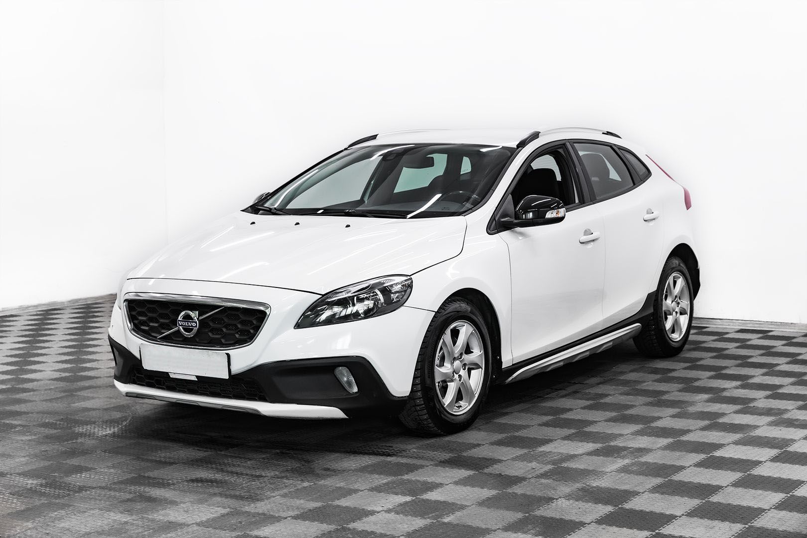 Volvo V40 Cross Country, I, 2013