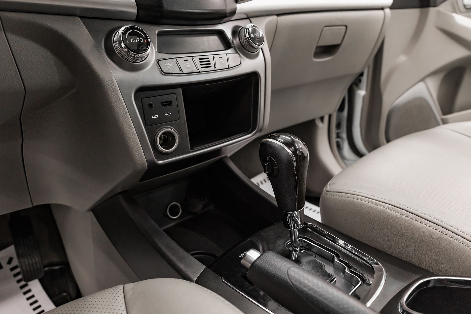 SsangYong Actyon, II Рестайлинг, 2013 фото 12