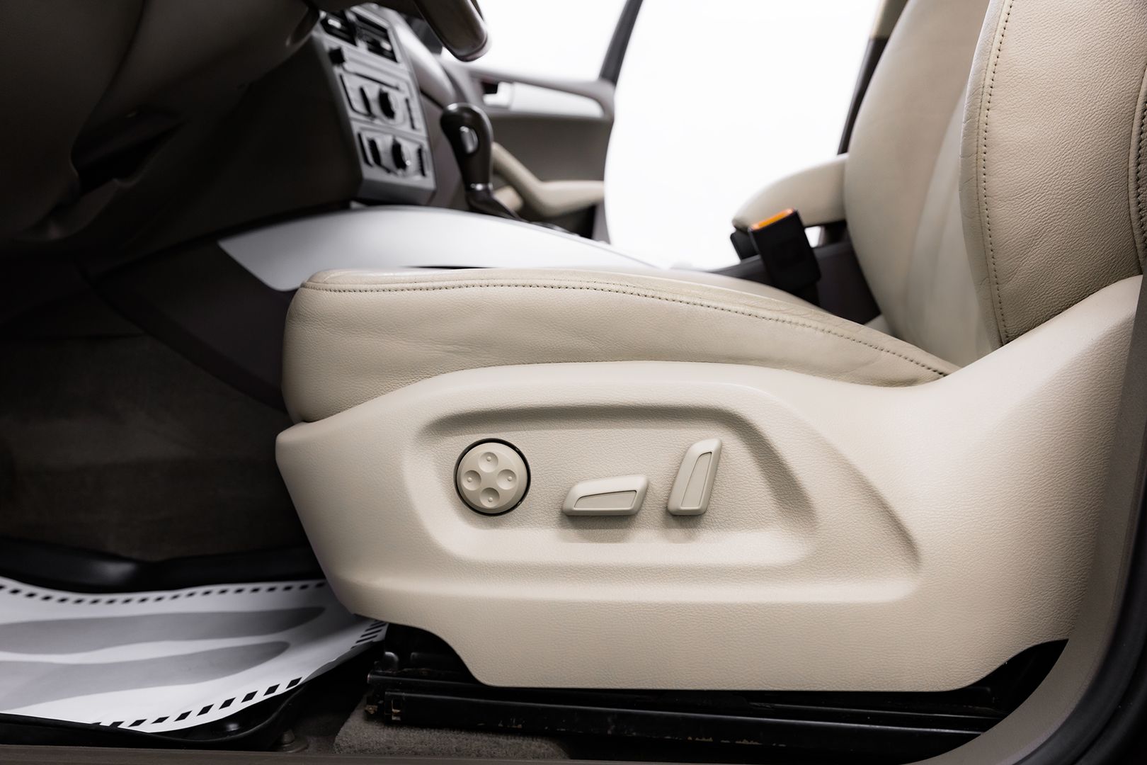 Audi Q5, I (8R) Рестайлинг, 2012 фото 16