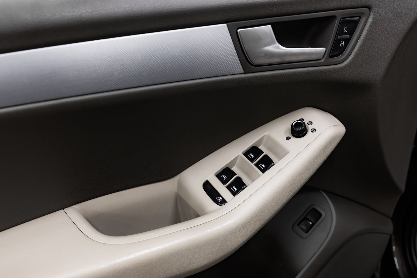 Audi Q5, I (8R) Рестайлинг, 2012 фото 7