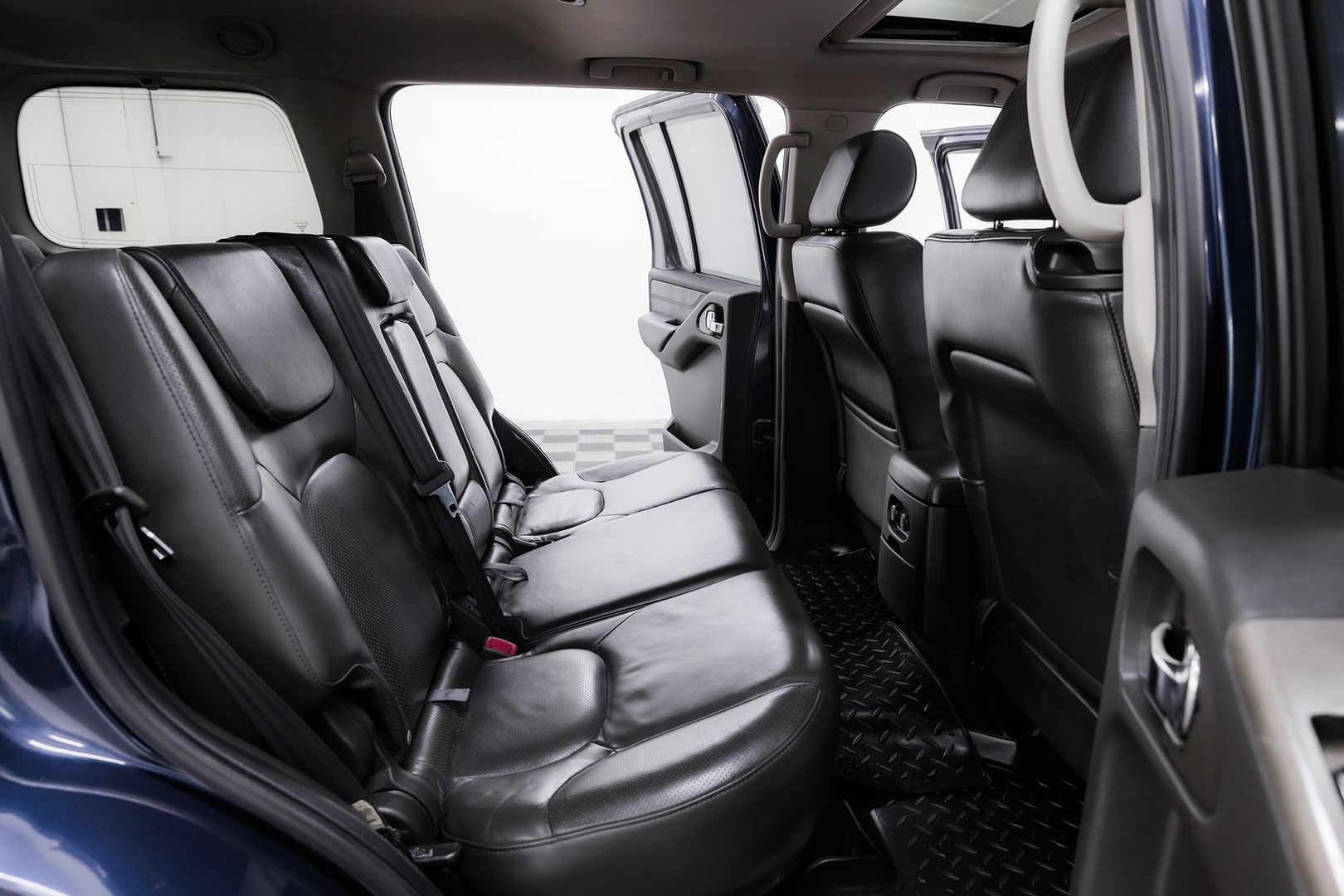 Nissan Pathfinder, III, 2008 фото 16