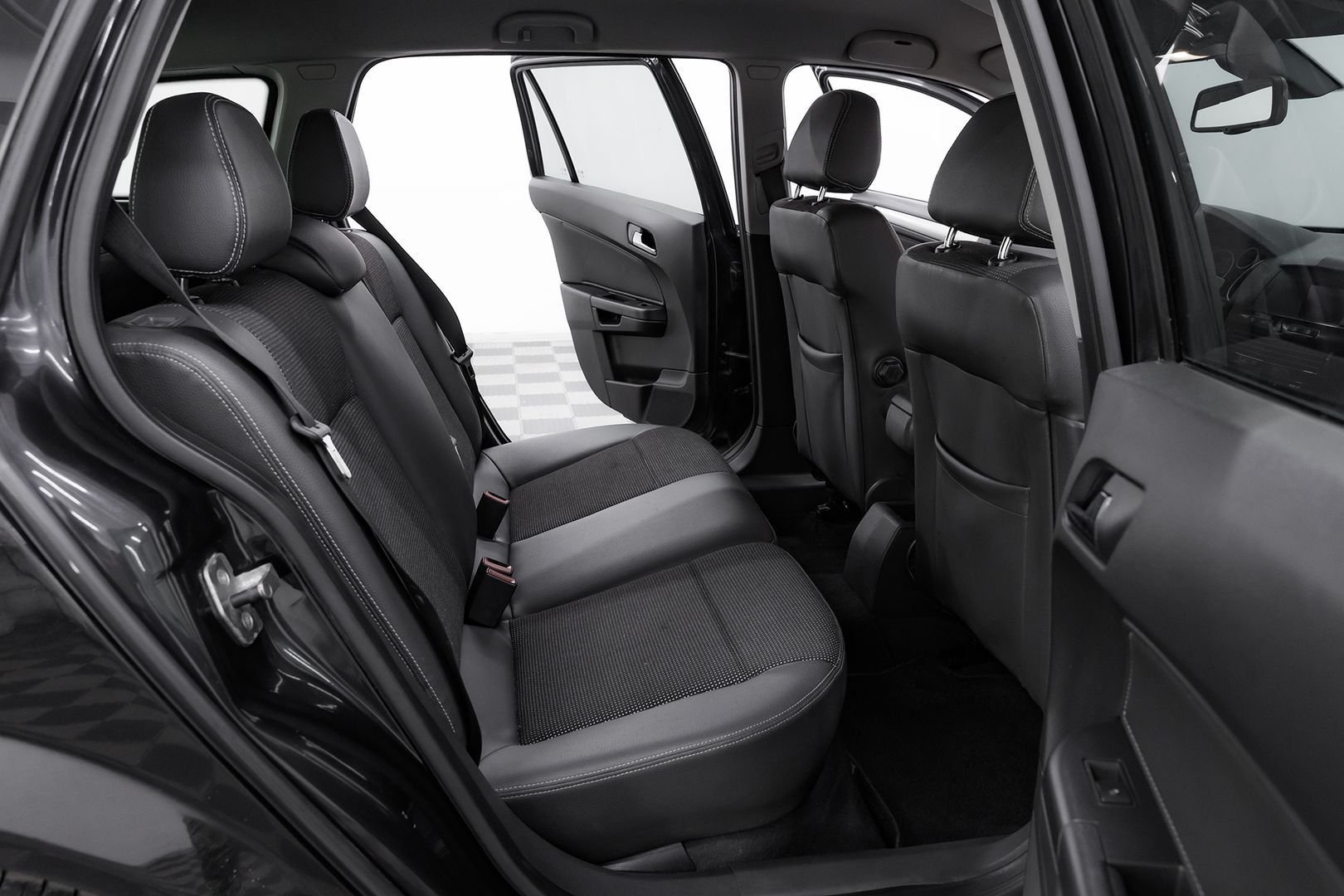 Opel Astra, H Рестайлинг, 2008 фото 12