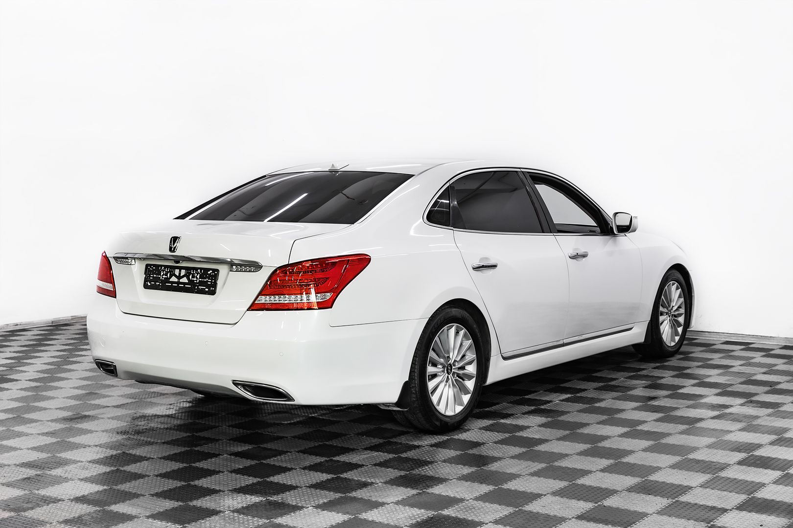 Hyundai Equus, II Рестайлинг, 2013 фото 4