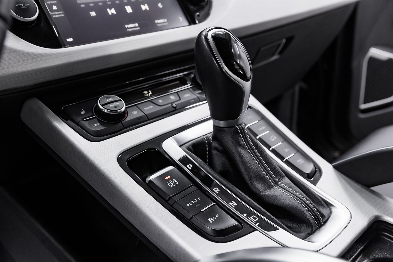 Geely Atlas, I, 2020 фото 11