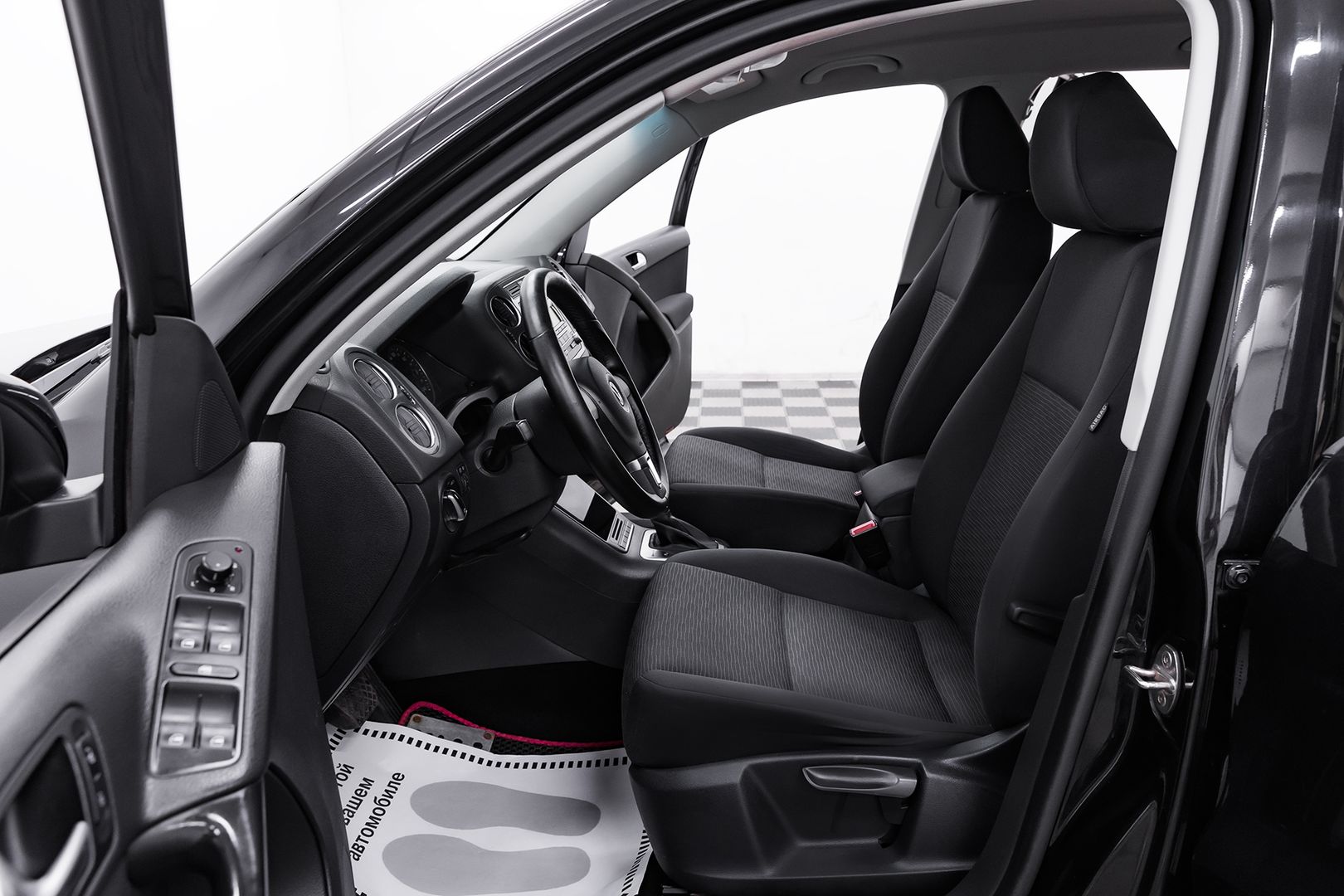 Volkswagen Tiguan, I Рестайлинг, 2015 фото 8