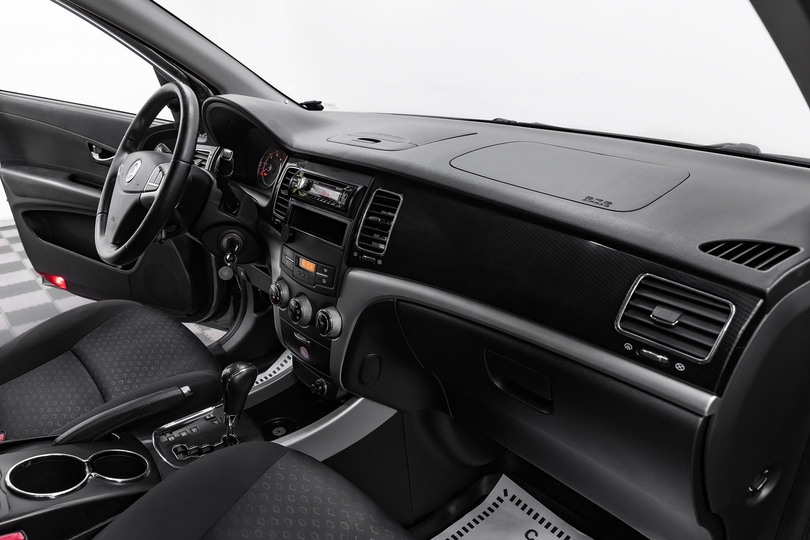 SsangYong Actyon, II, 2013 фото 17