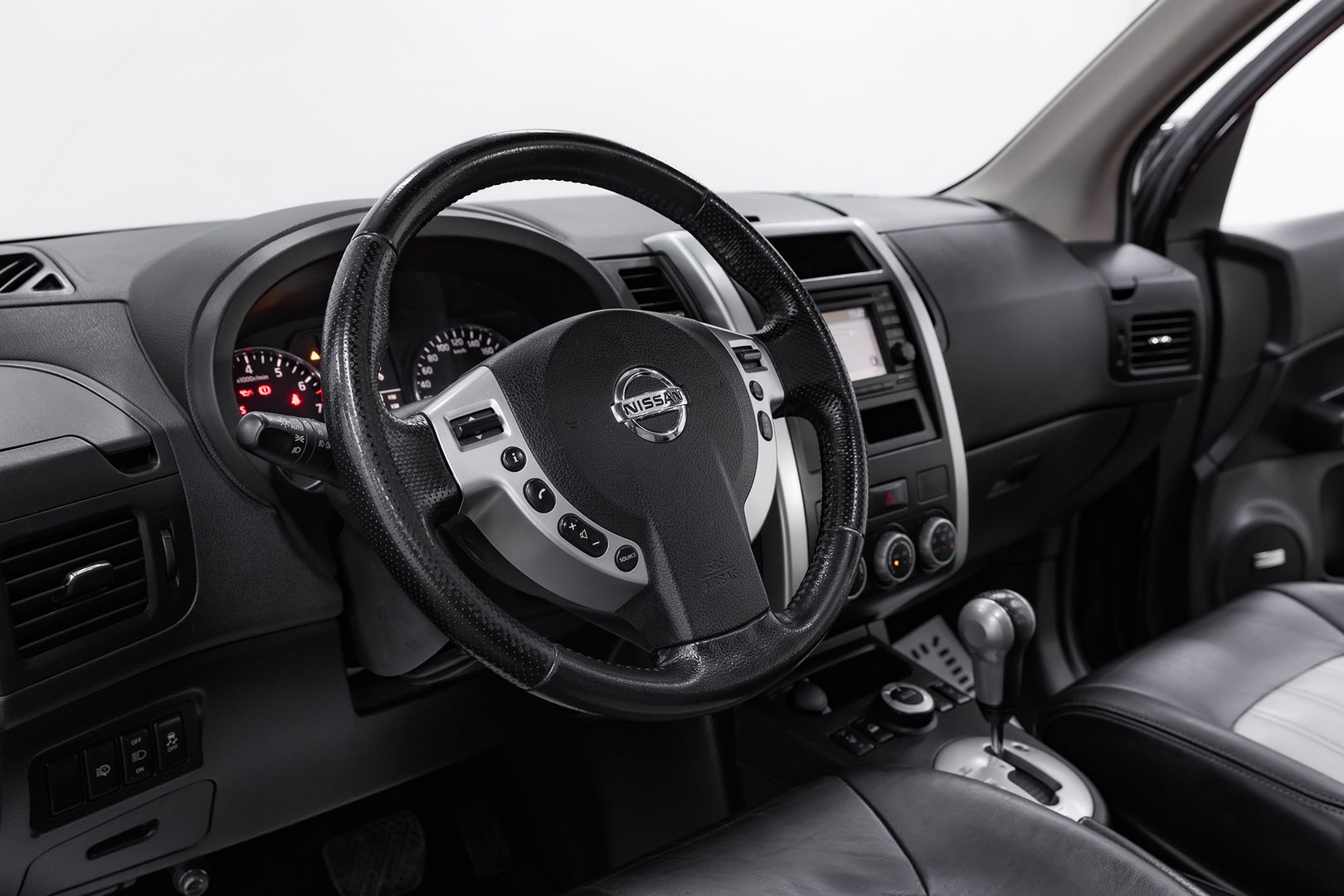 Nissan X-Trail, II Рестайлинг, 2012 фото 11