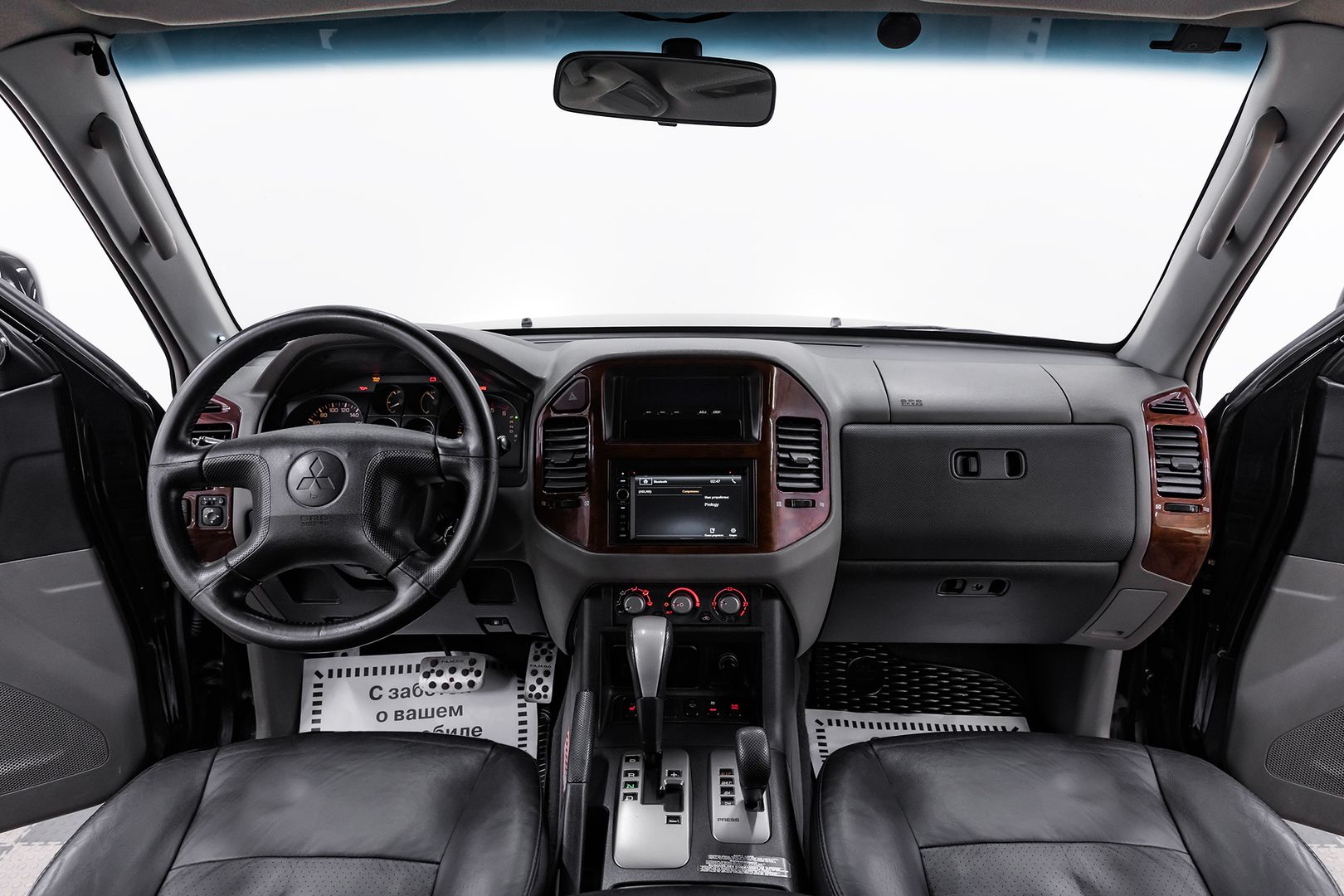 Mitsubishi Pajero, III Рестайлинг, 2003 фото 8