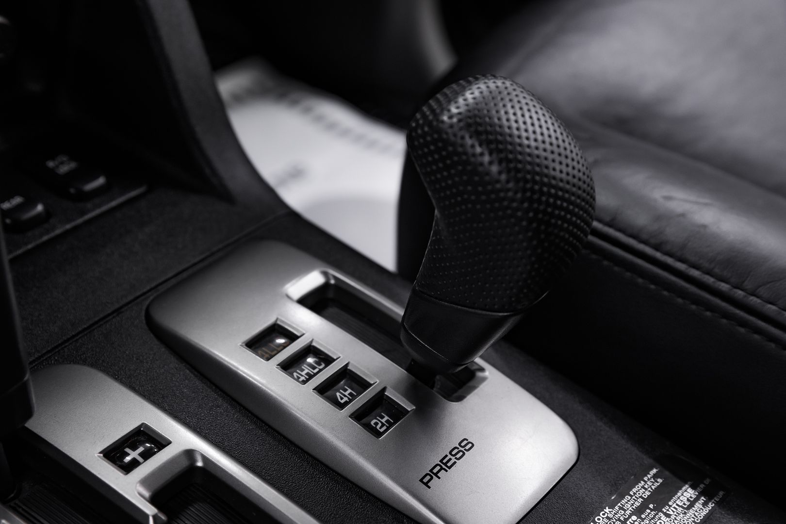 Mitsubishi Pajero, III Рестайлинг, 2003 фото 11