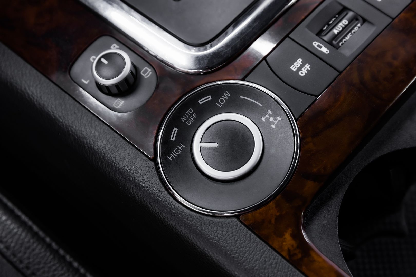 Volkswagen Touareg, I Рестайлинг, 2010 фото 13