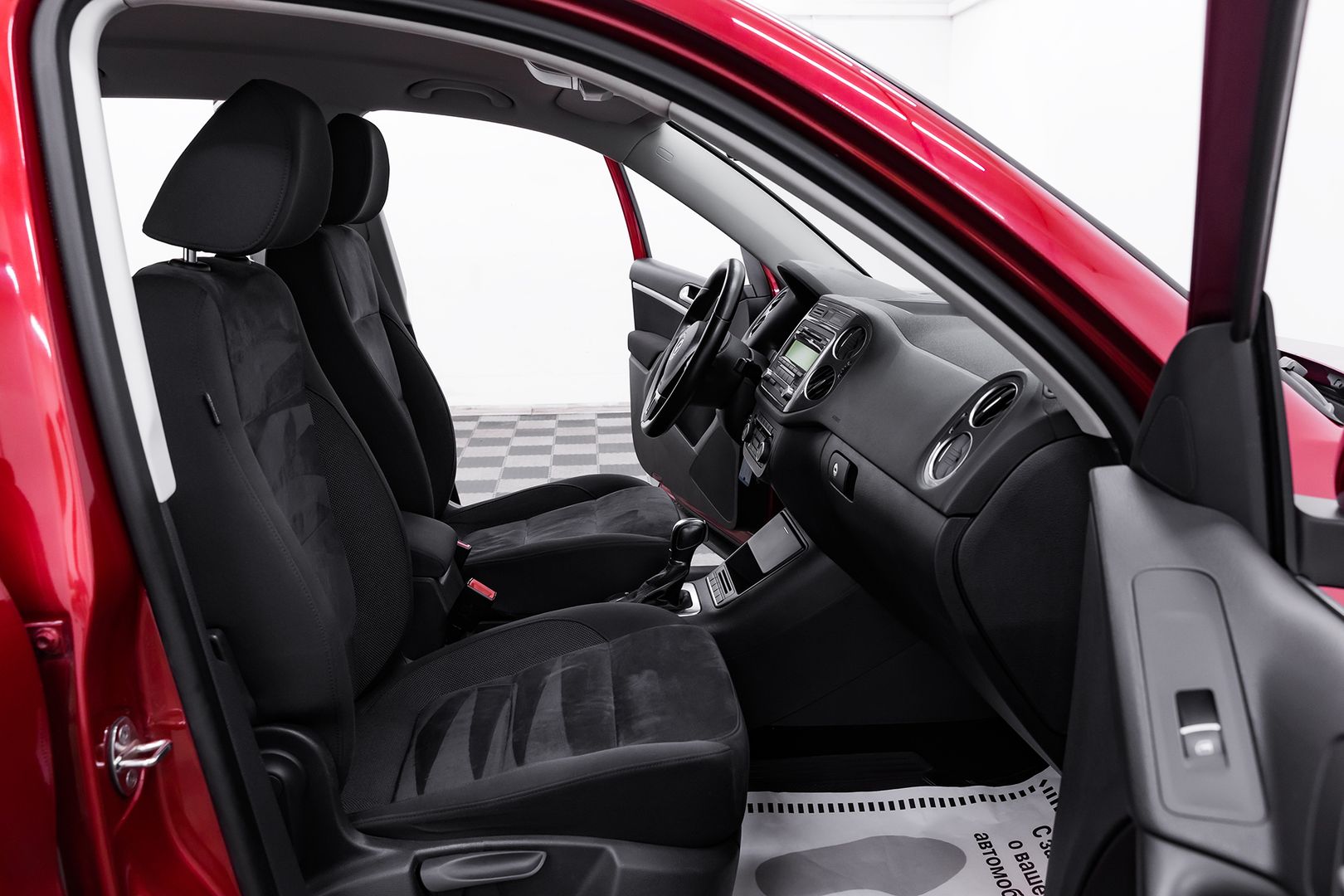 Volkswagen Tiguan, I Рестайлинг, 2011 фото 14