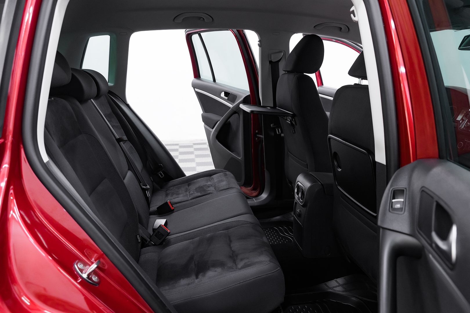 Volkswagen Tiguan, I Рестайлинг, 2011 фото 16