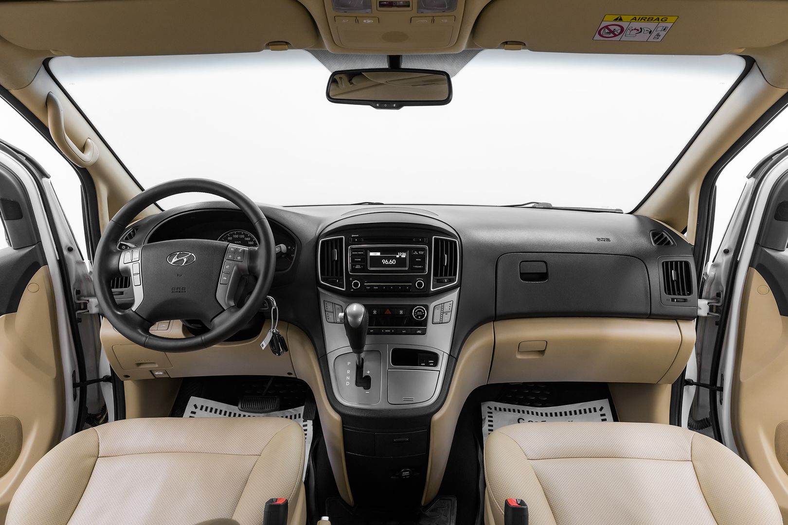 Hyundai H-1, II Рестайлинг 2, 2019 фото 9