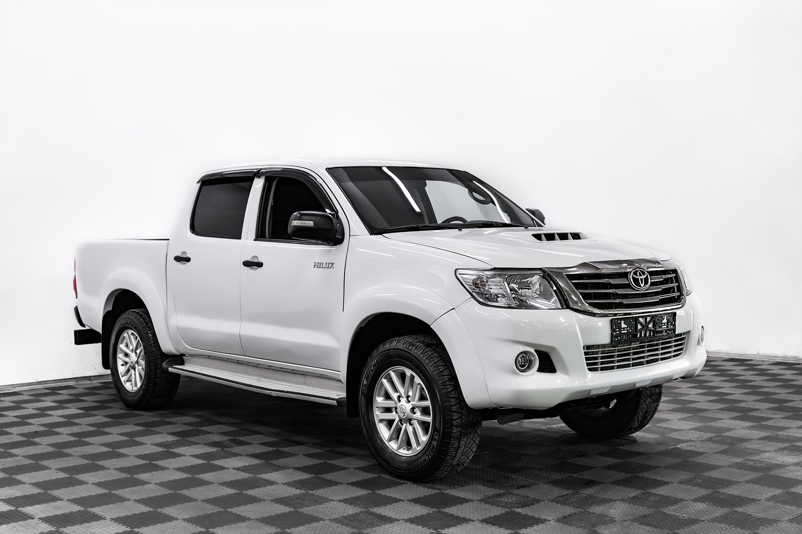 Toyota Hilux, VII Рестайлинг, 2013 фото 3