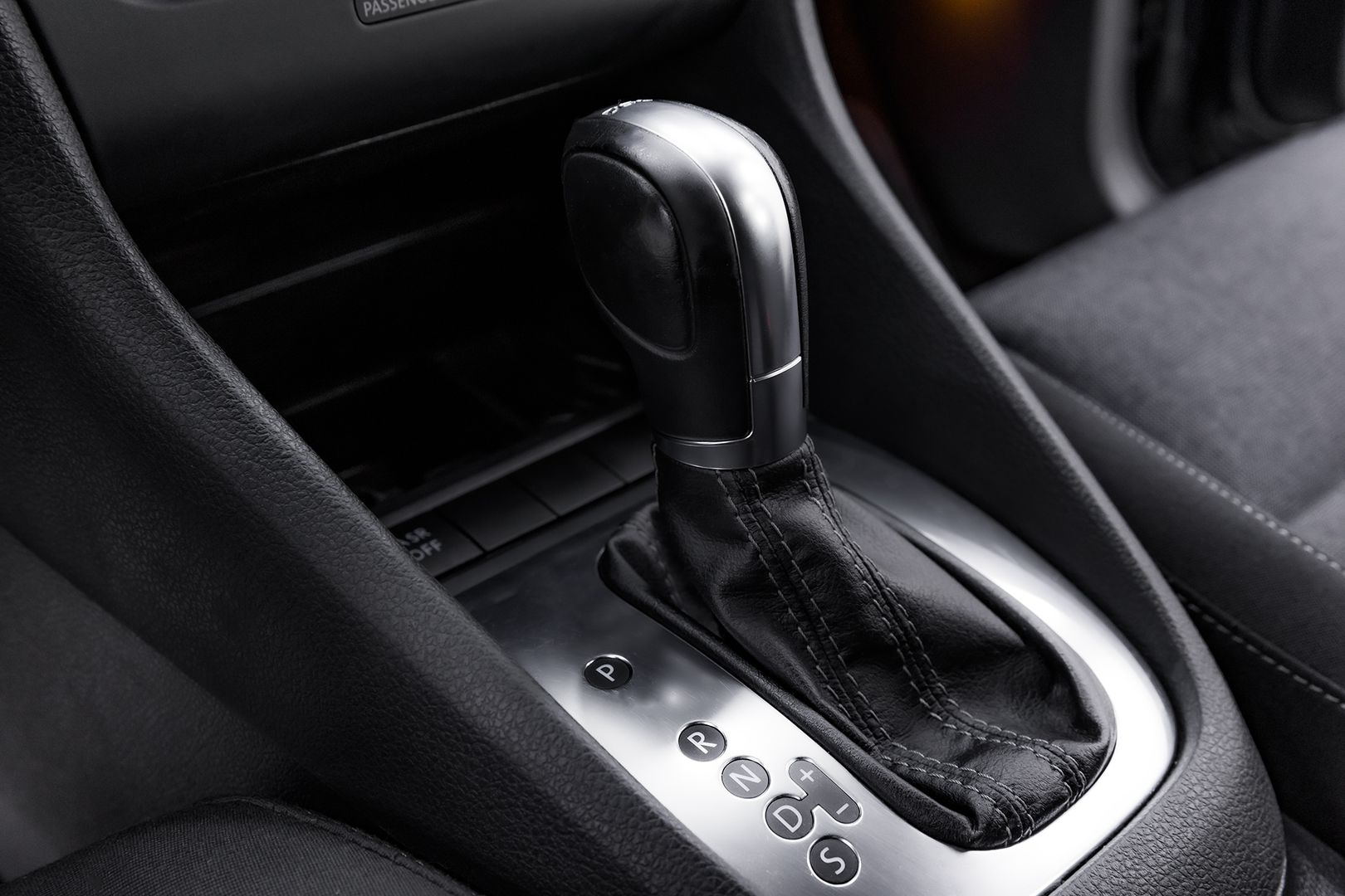 Volkswagen Golf, VI, 2011 фото 13