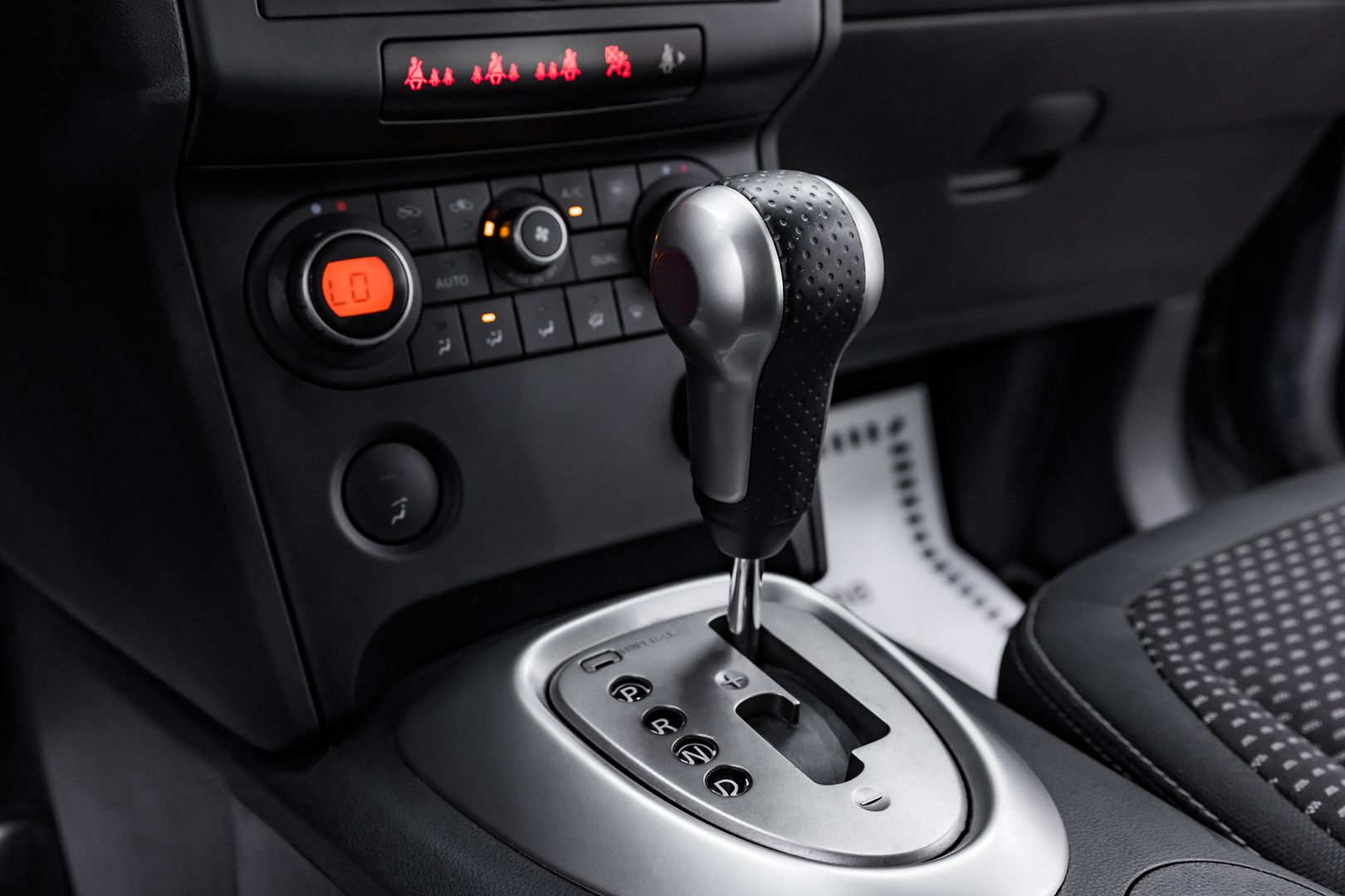 Nissan Qashqai, I, 2009 фото 12