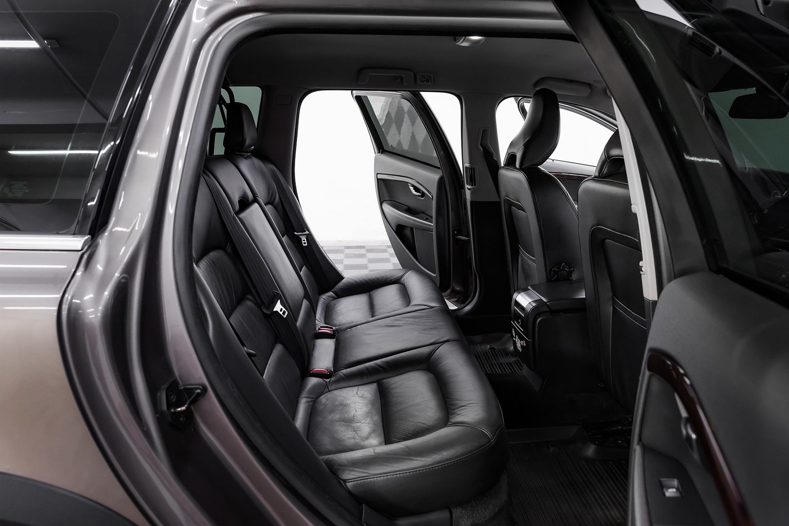 Volvo XC70, II, 2012 фото 16