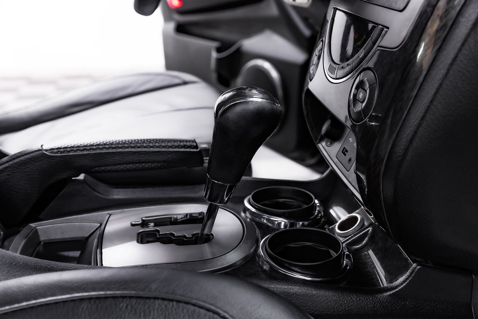 SsangYong Rexton, III, 2013 фото 14