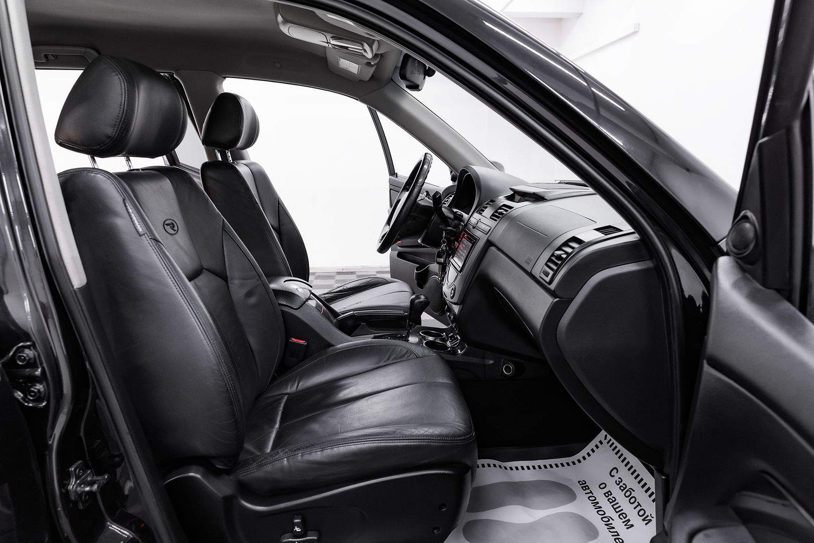 SsangYong Rexton, II, 2012 фото 13