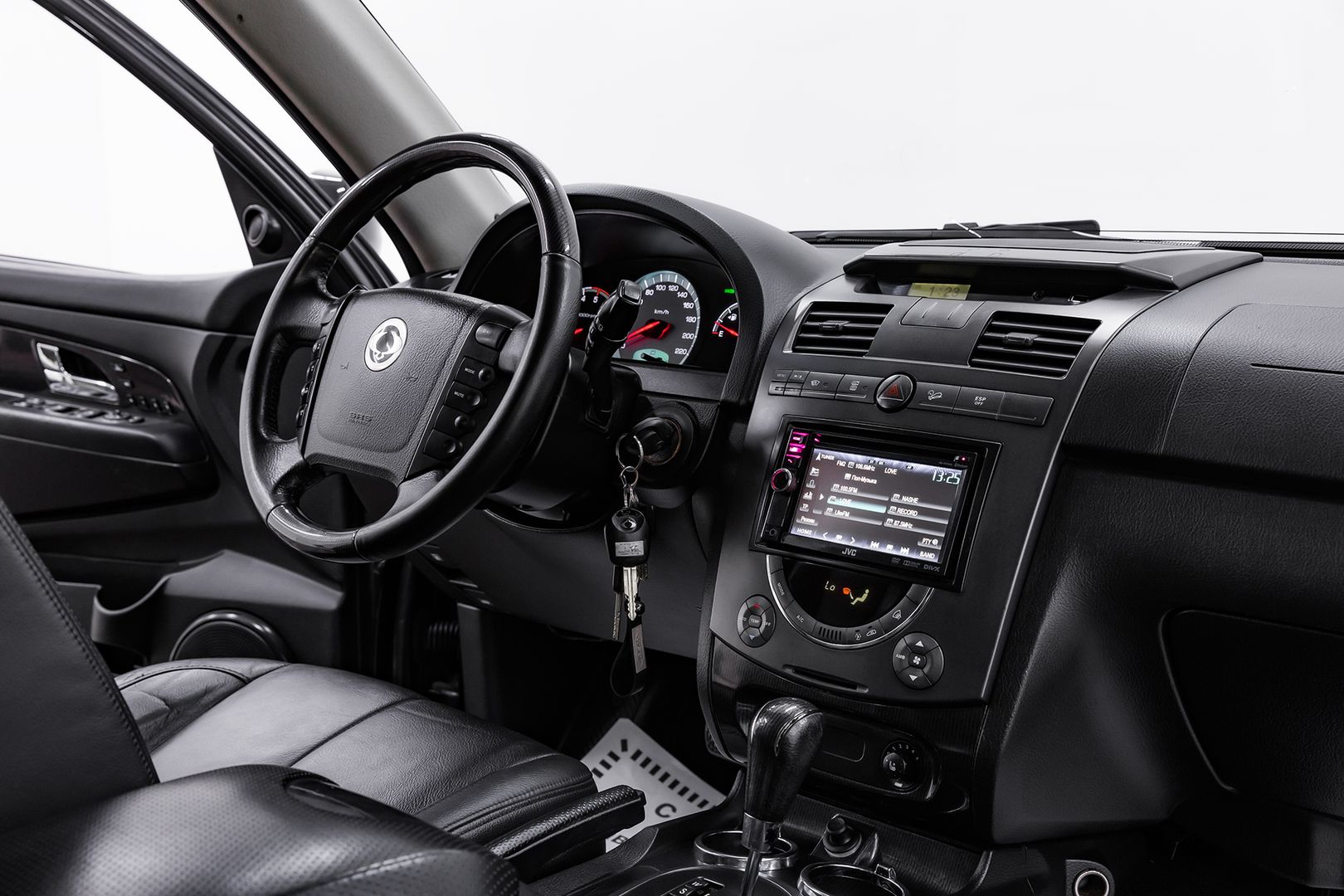 SsangYong Rexton, II, 2012 фото 11