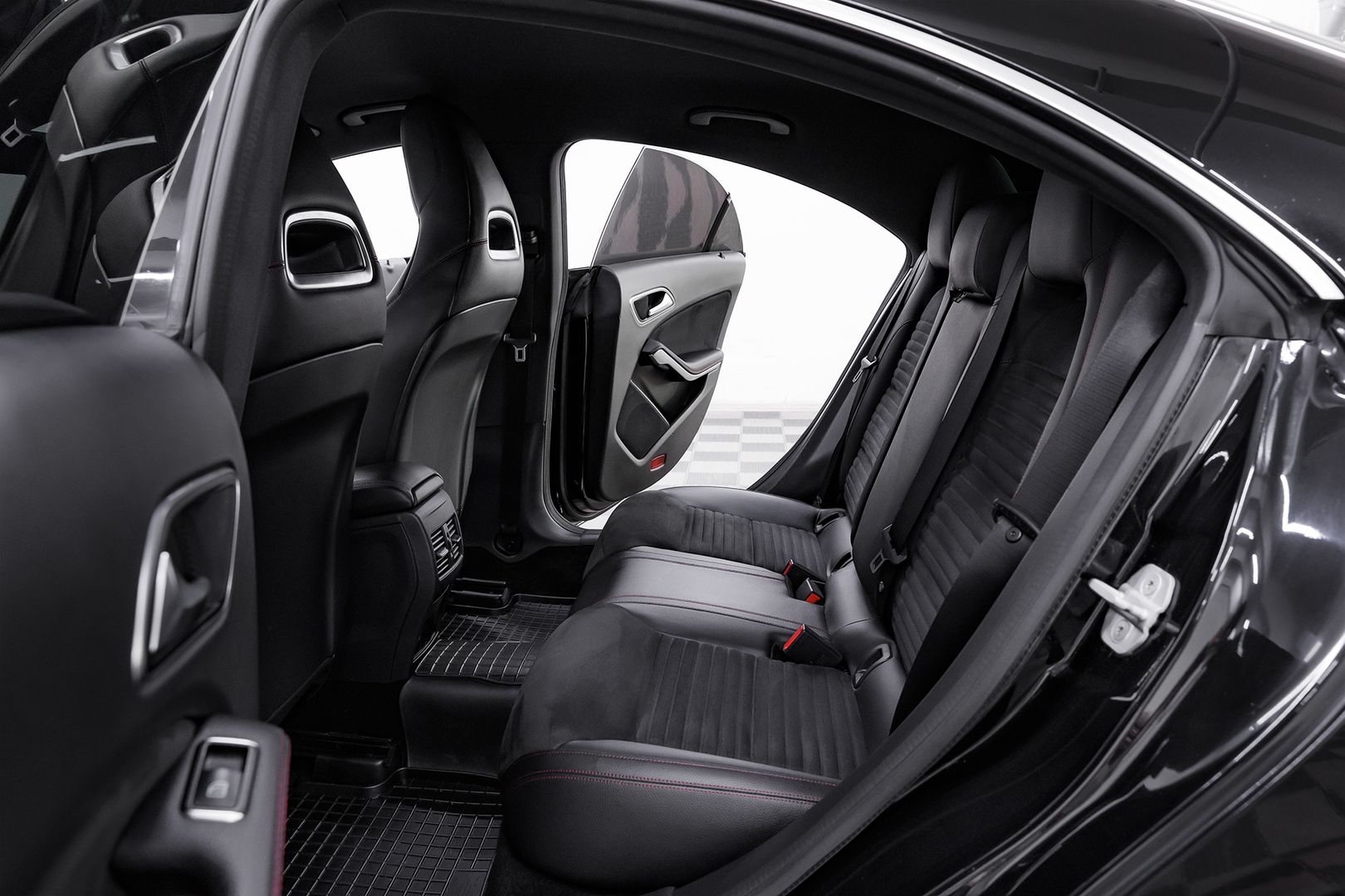 Mercedes-Benz CLA, I (C117, X117), 2015 фото 19