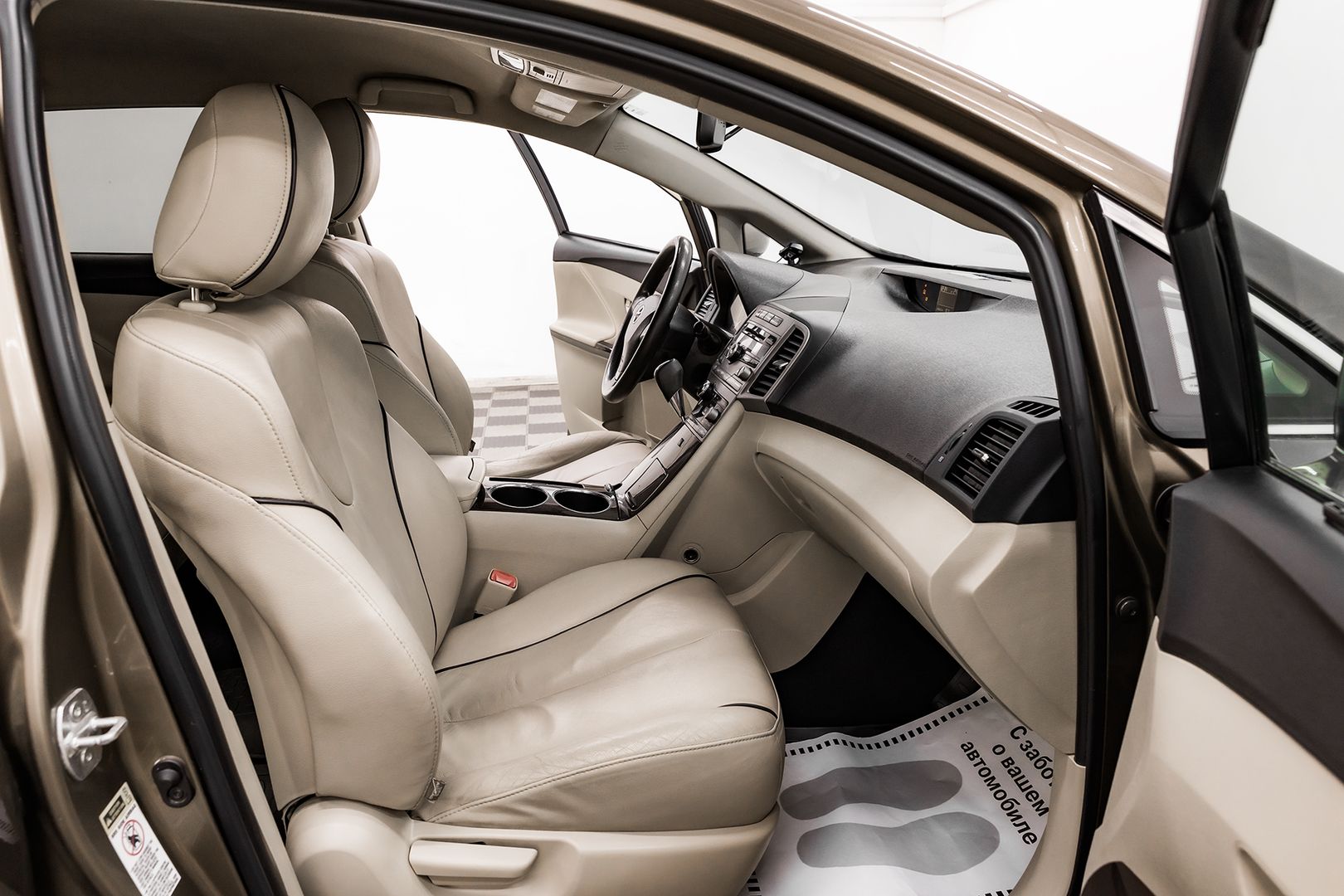 Toyota Venza, I, 2009 фото 15