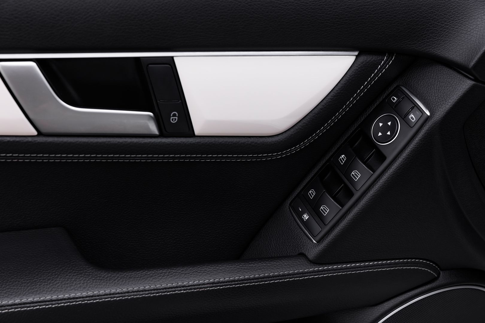 Mercedes-Benz C-Класс, III (W204) Рестайлинг, 2011 фото 7