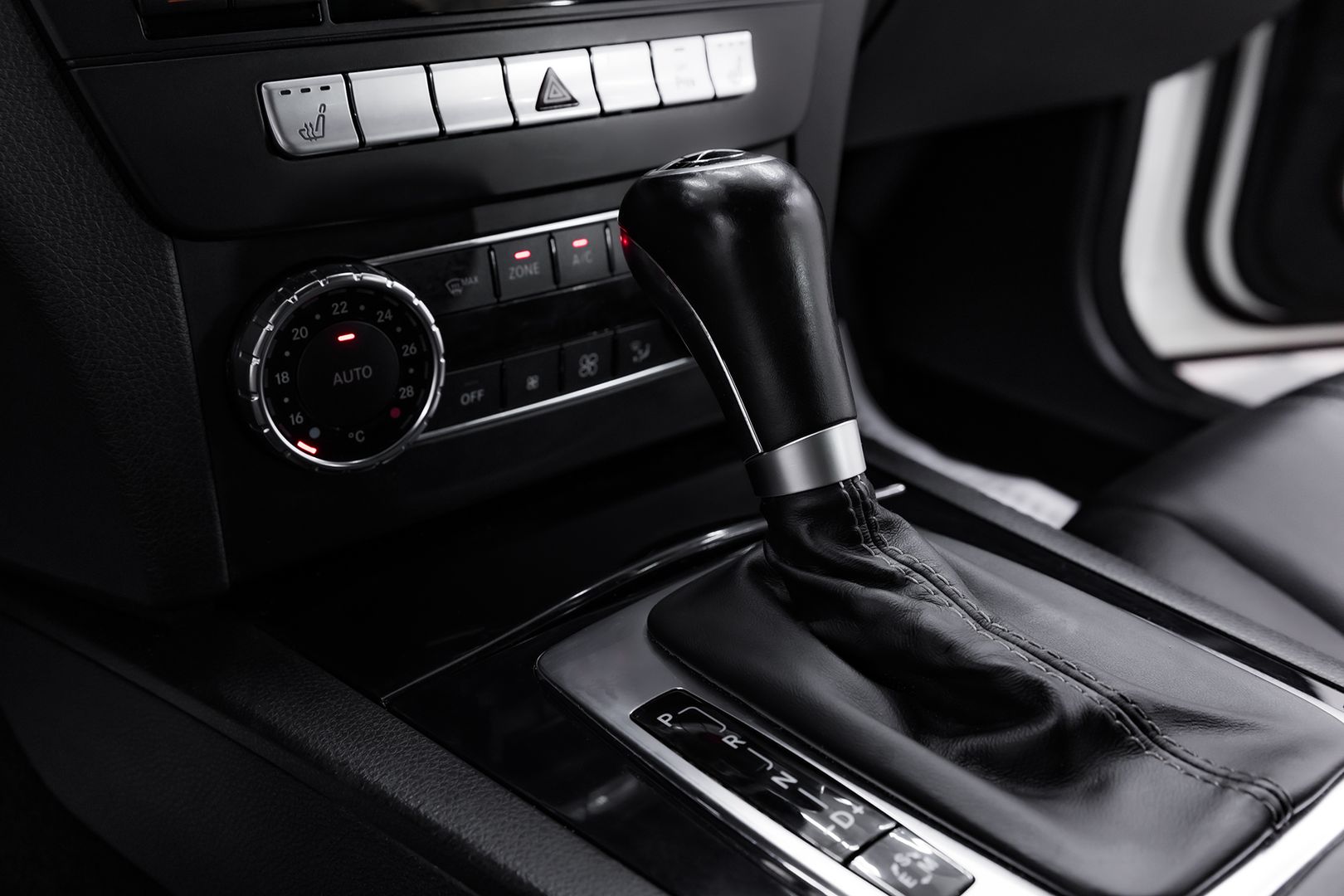 Mercedes-Benz C-Класс, III (W204) Рестайлинг, 2011 фото 13