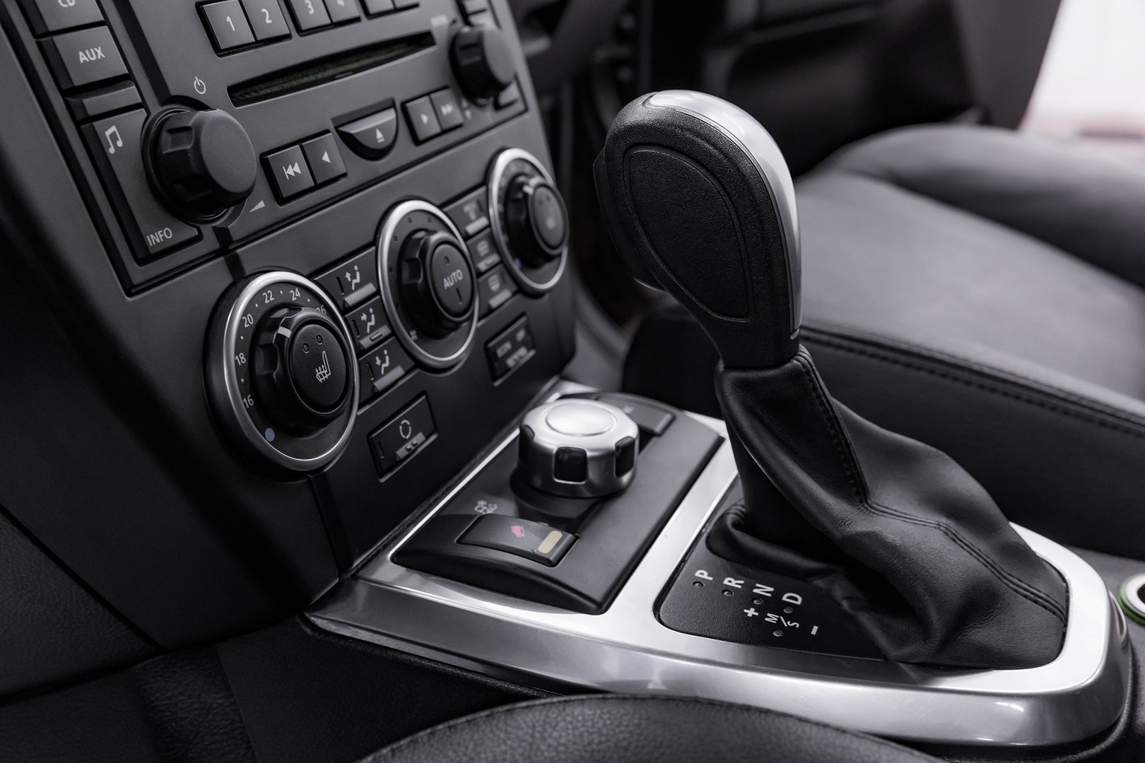 Land Rover Freelander, II, 2008 фото 13