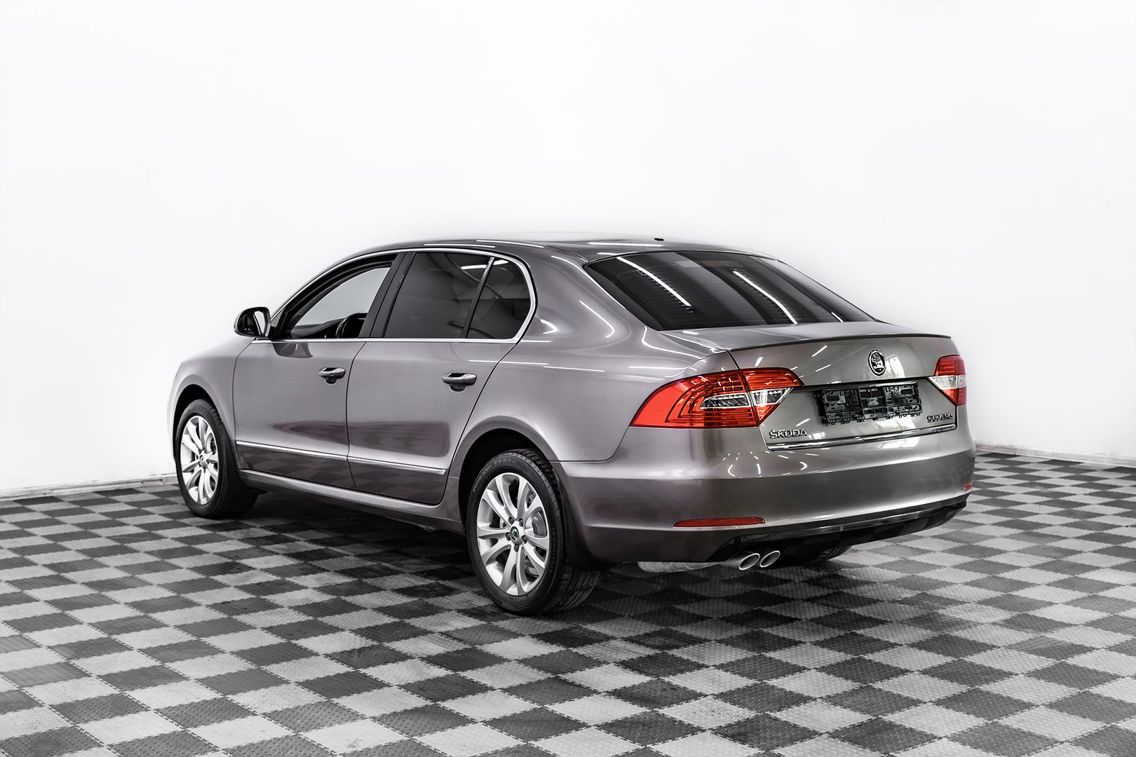 Skoda Superb, II Рестайлинг, 2014 фото 6