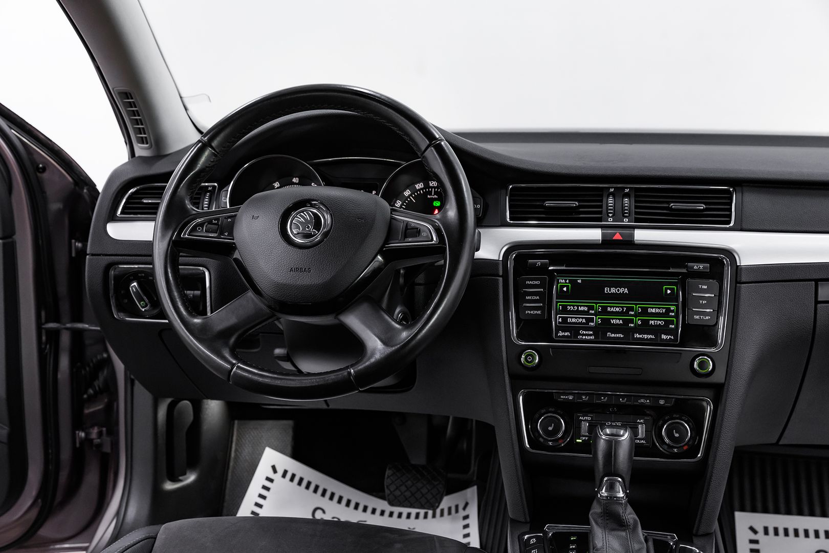 Skoda Superb, II Рестайлинг, 2014 фото 12