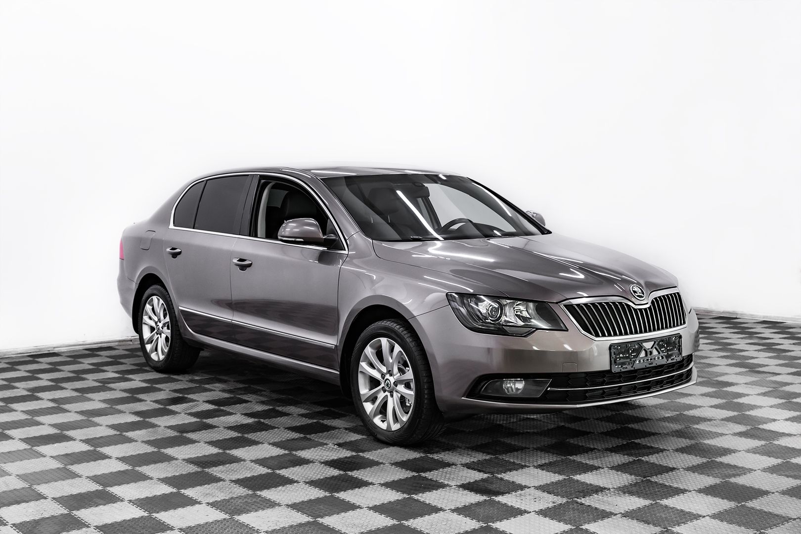 Skoda Superb, II Рестайлинг, 2014 фото 2