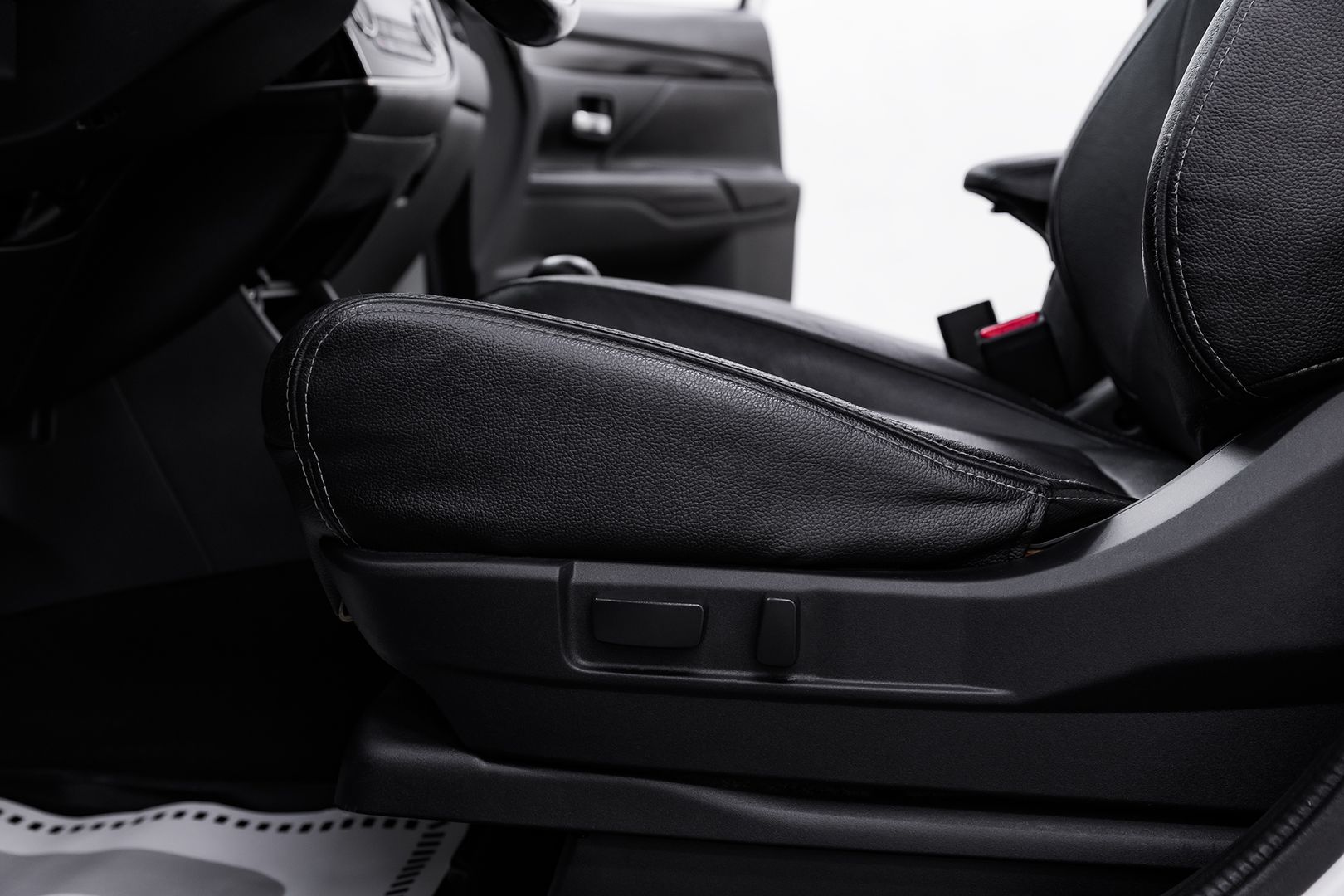 Mitsubishi Outlander, III Рестайлинг 2, 2016 фото 19