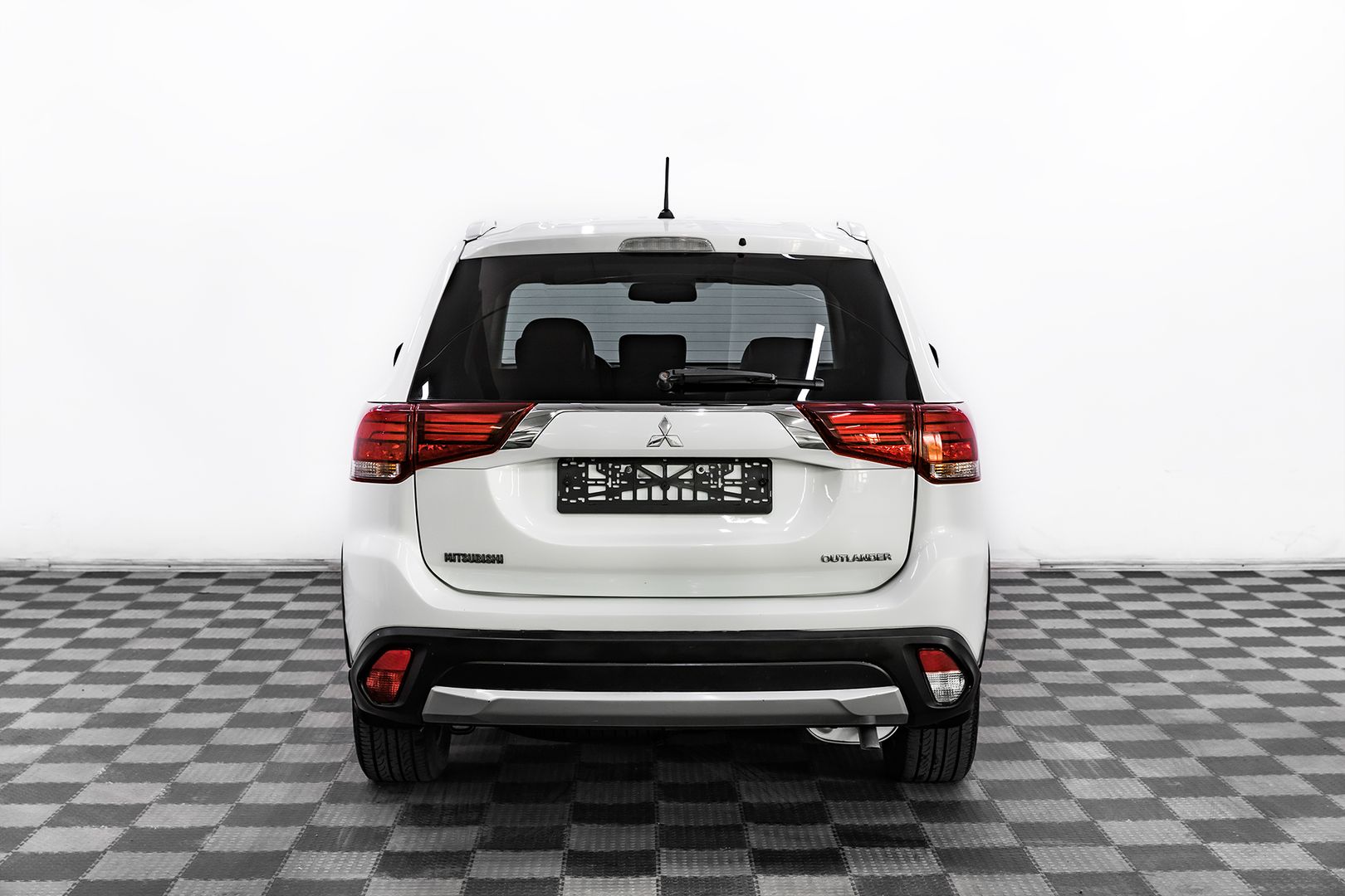 Mitsubishi Outlander, III Рестайлинг 2, 2016 фото 5