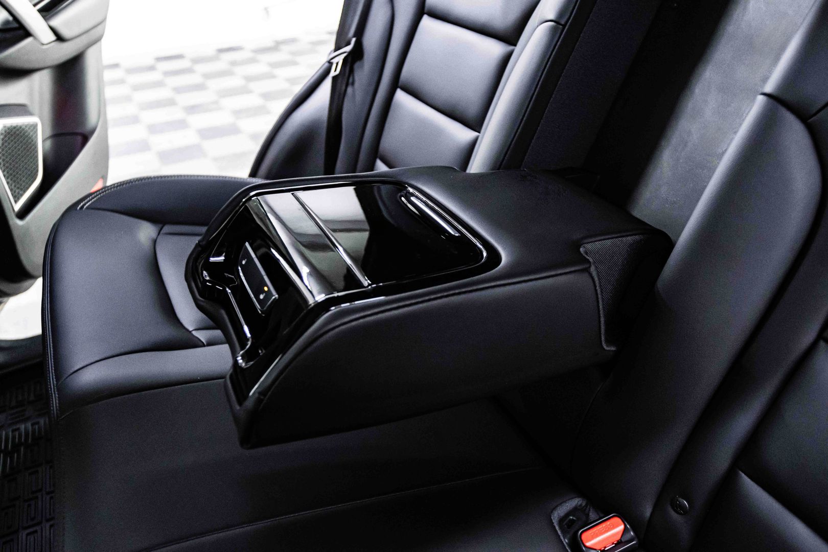 Geely Atlas, I, 2020 фото 22