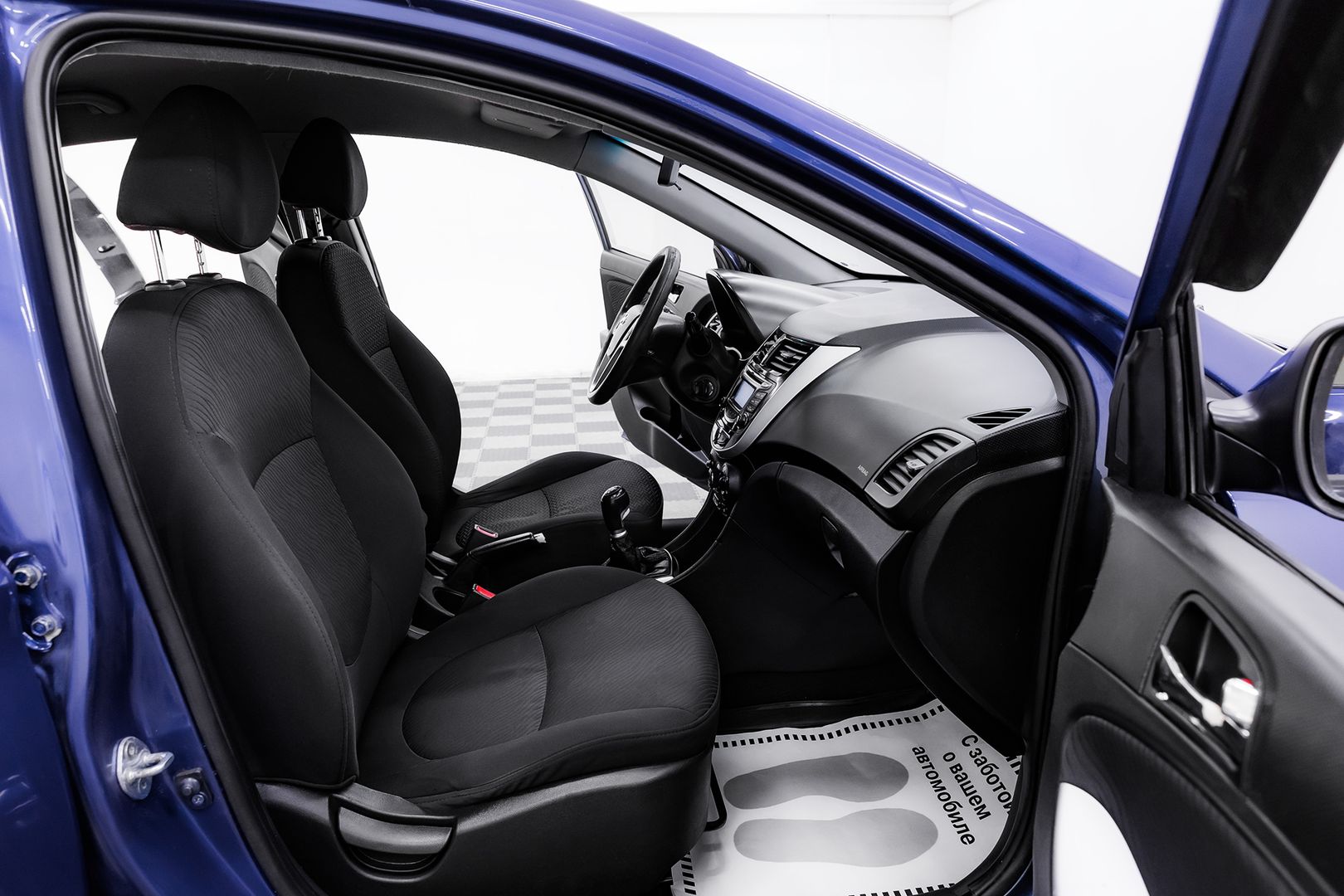 Hyundai Solaris, I, 2012 фото 14