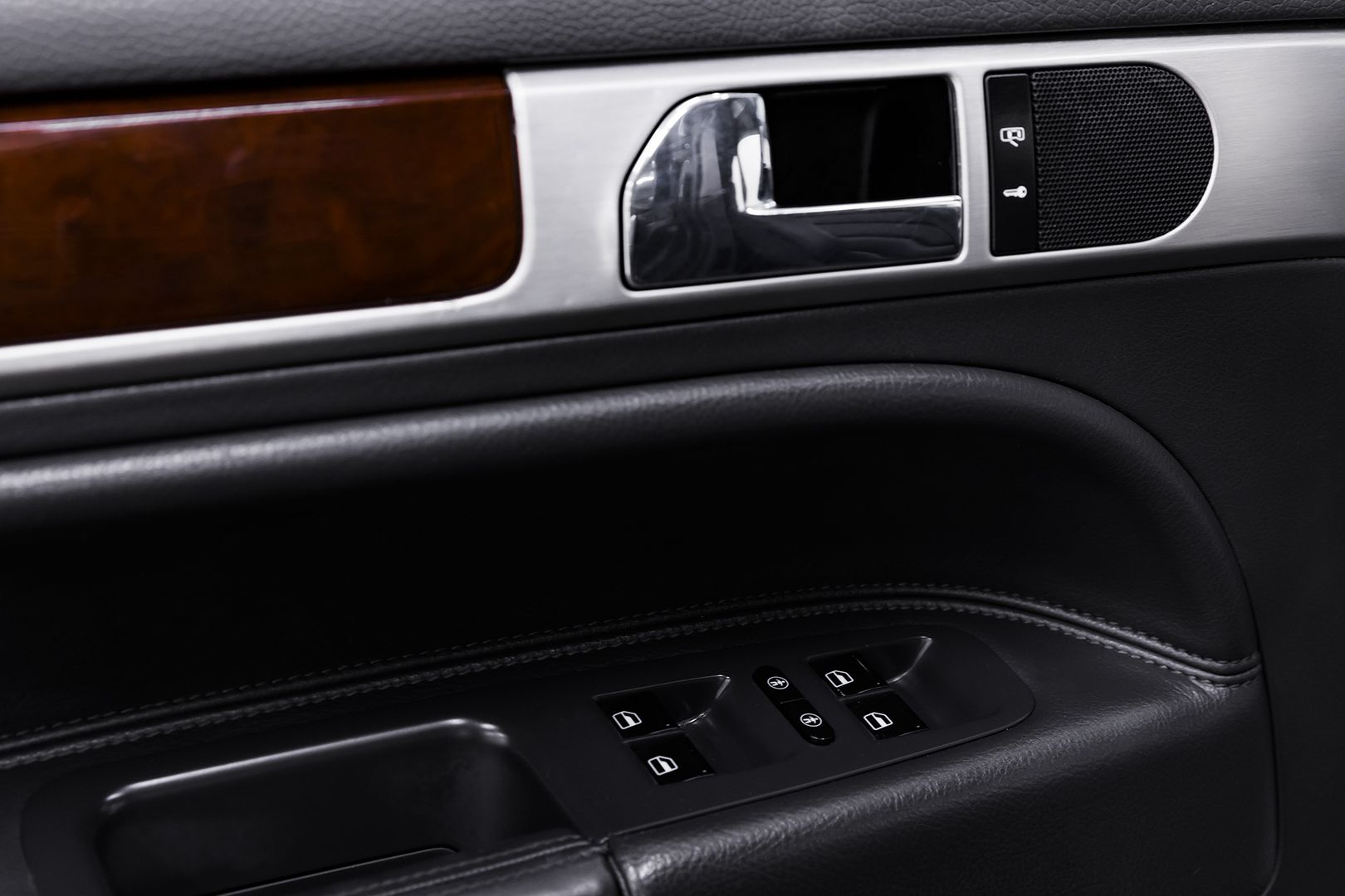 Volkswagen Touareg, I Рестайлинг, 2008 фото 7