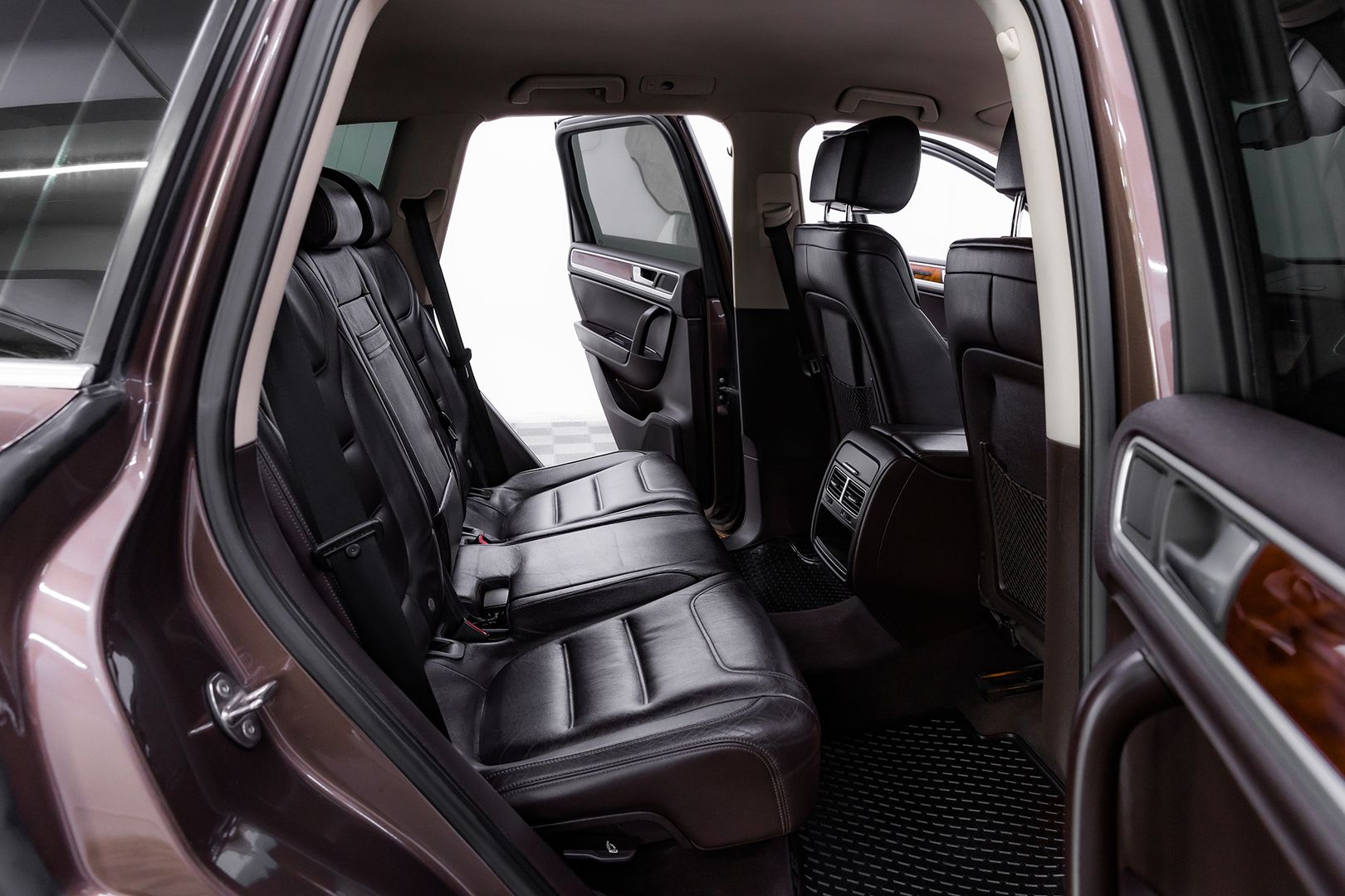 Volkswagen Touareg, II, 2012 фото 16