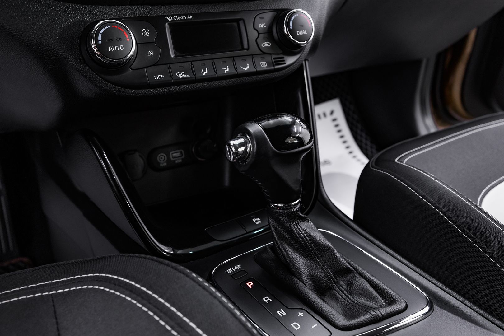 Kia Ceed, II Рестайлинг, 2016 фото 15